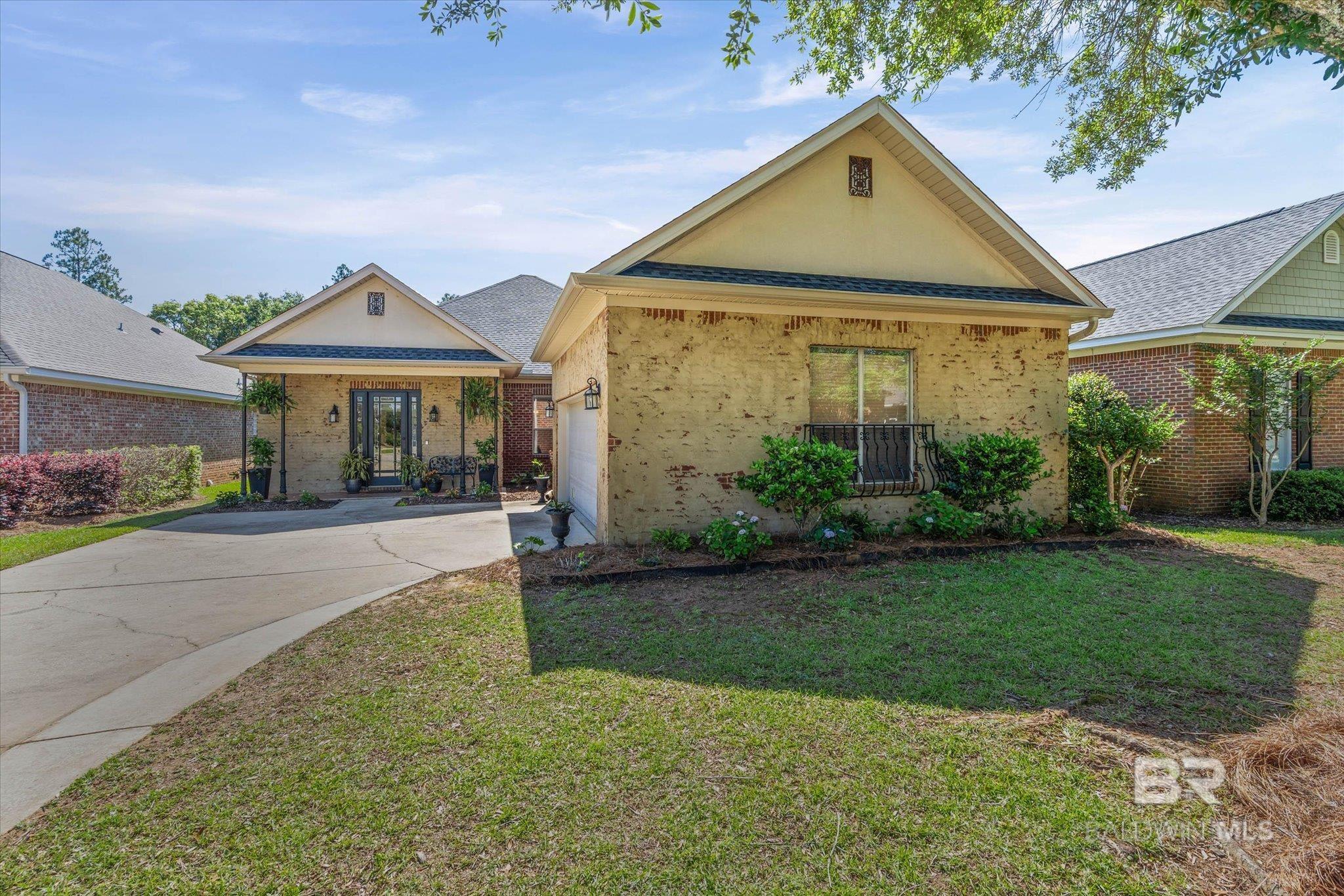 448 Clubhouse Drive