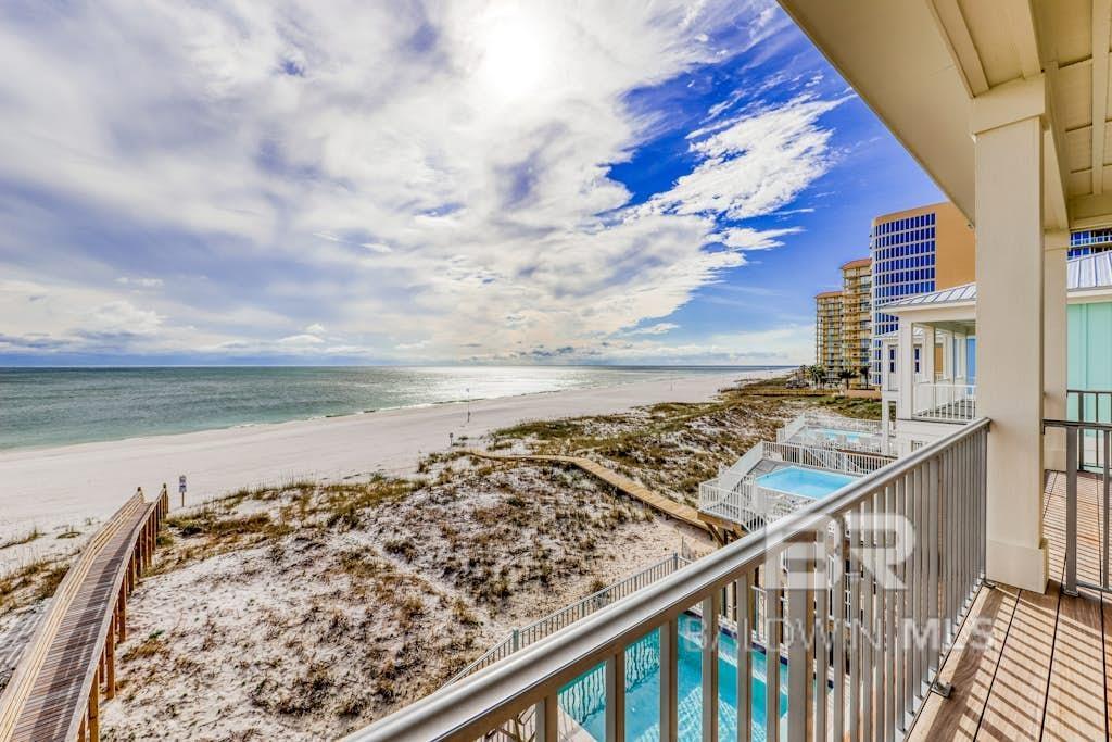 25136 Romar Vista Place