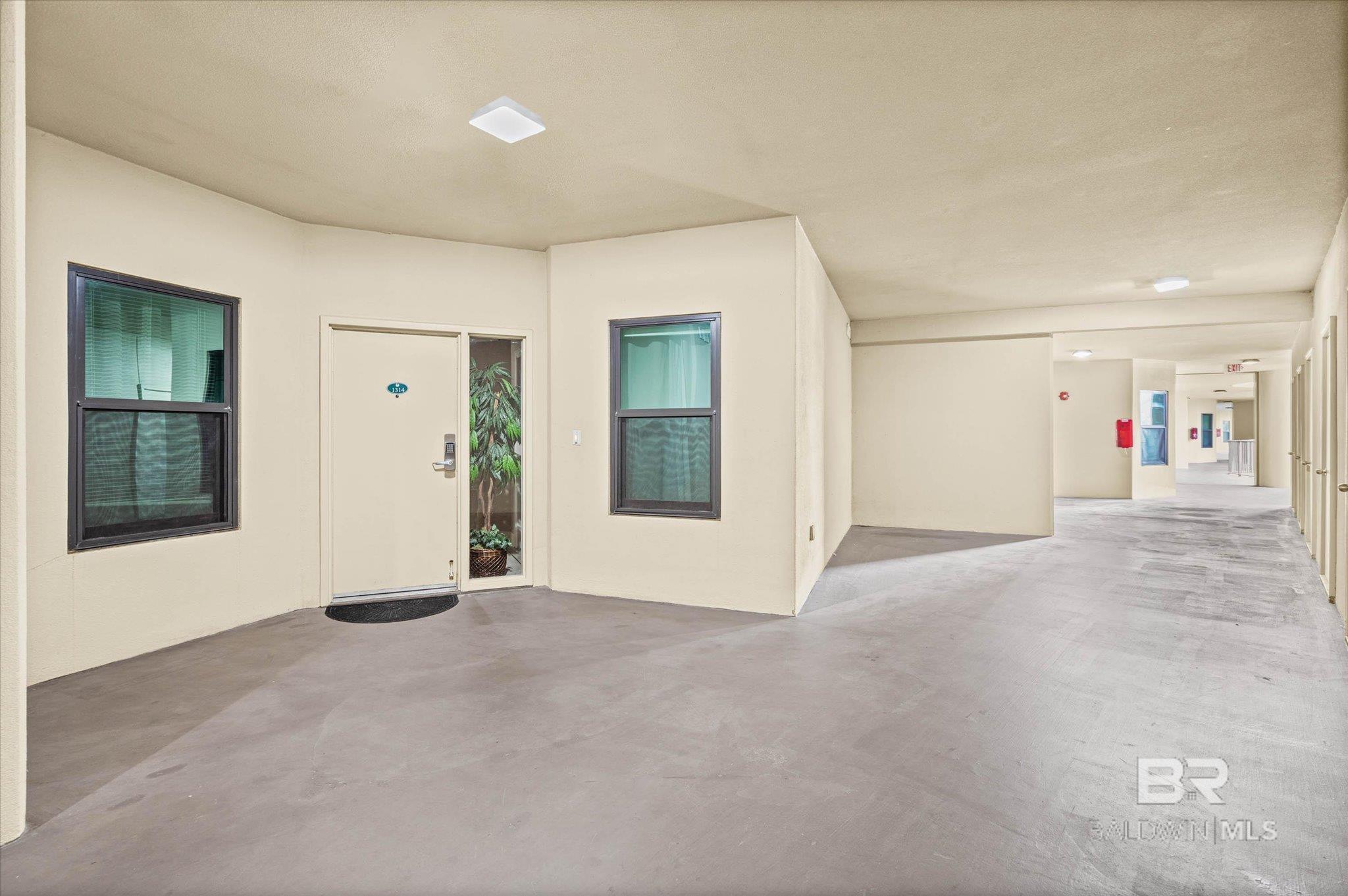 27580 Canal Road 1314