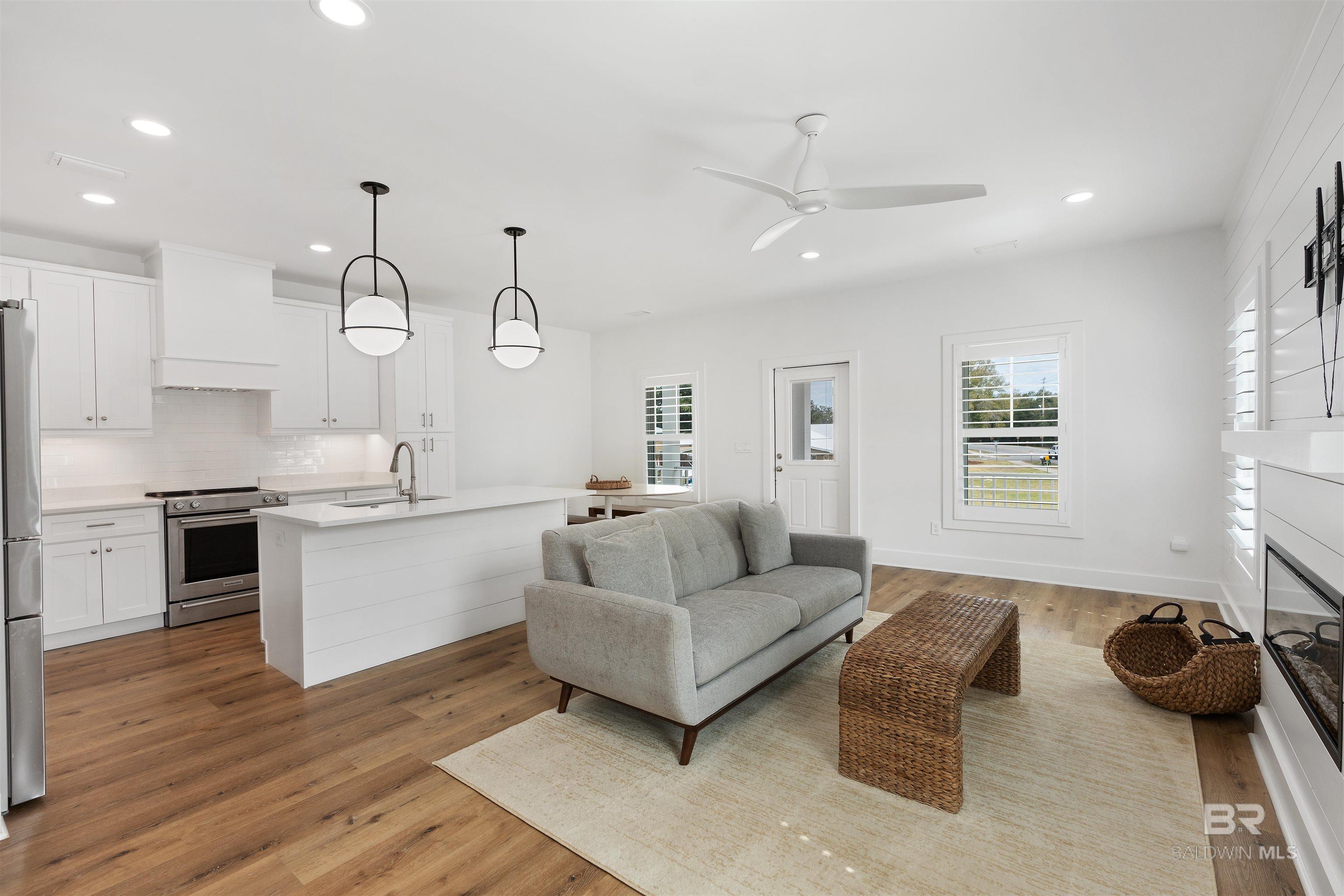 5291 Bayou St John Avenue