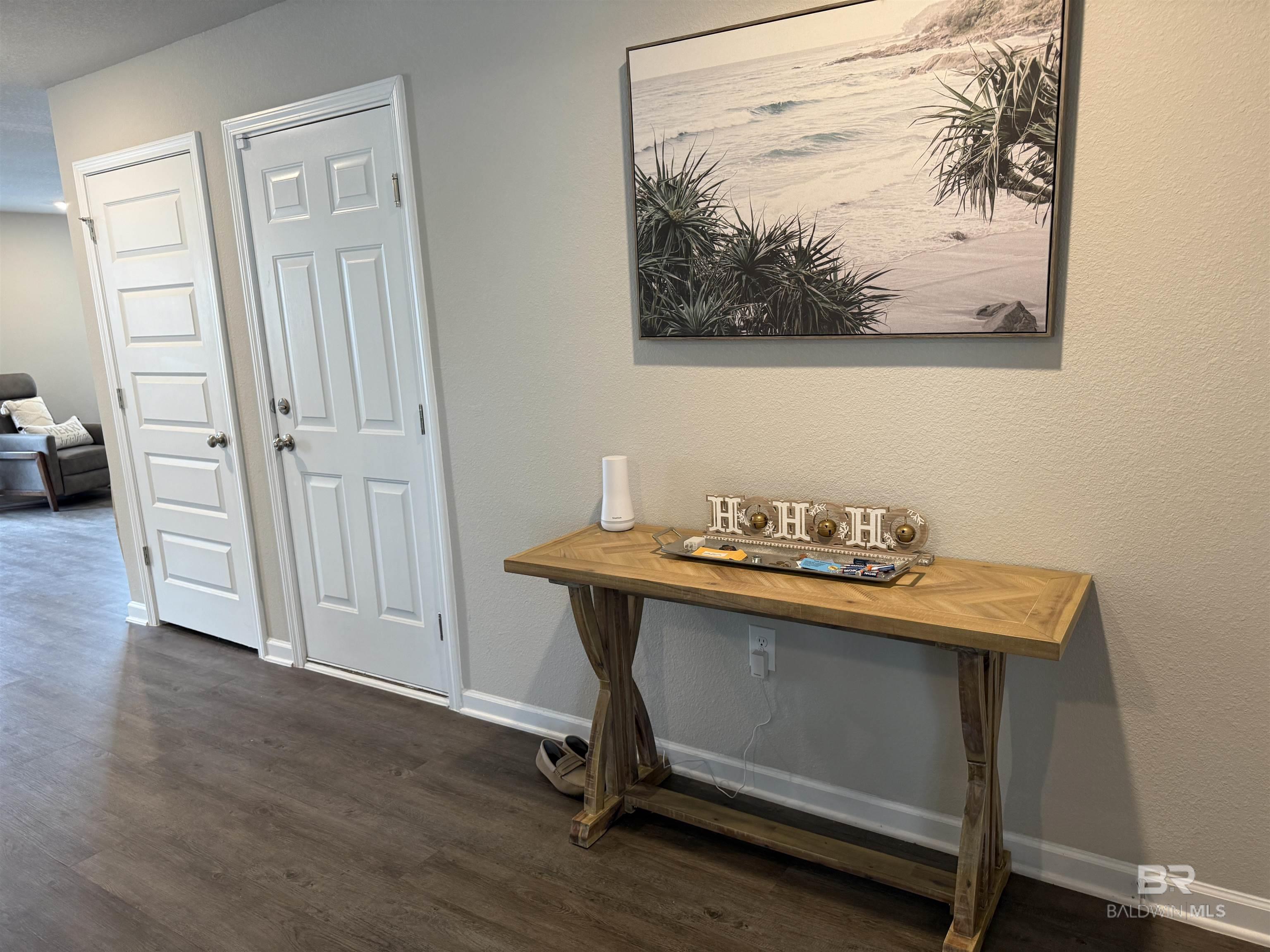 24504 Broken Sound Loop