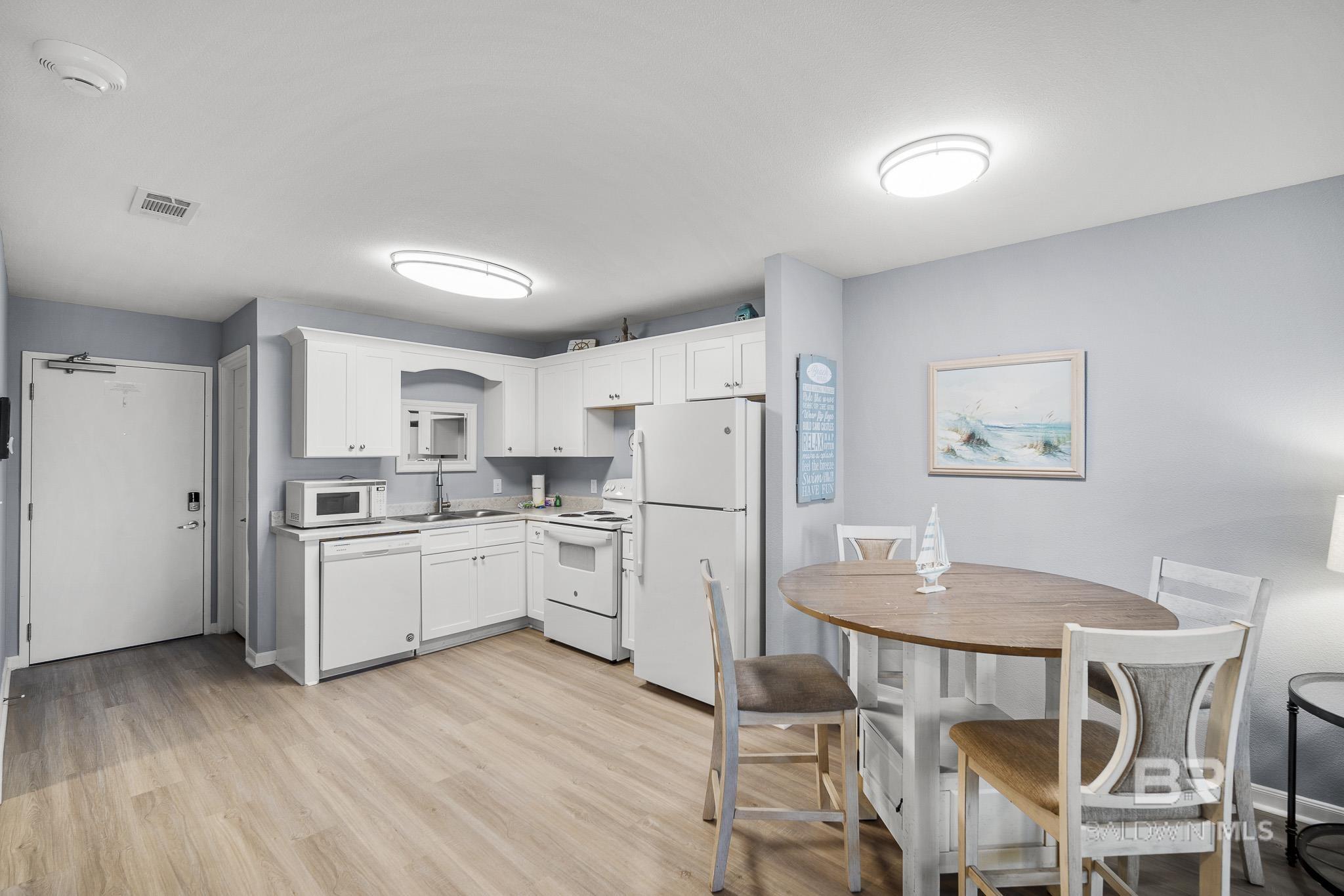400 Plantation Road 4206 - Photo 3