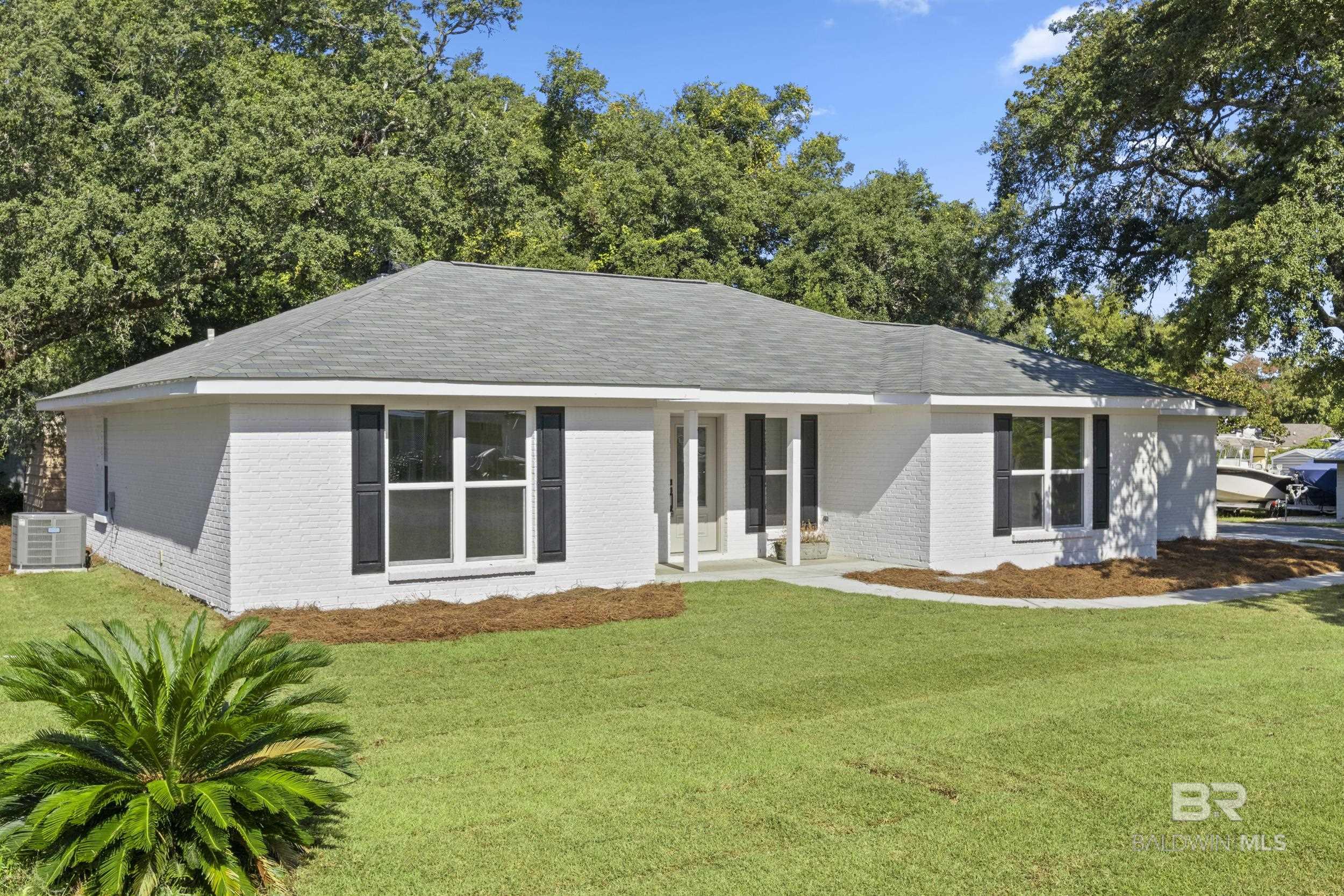 5443 Bay la Launch Avenue