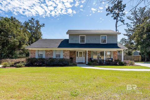 696 Greenwood Avenue, Fairhope, AL 36532 - #: 374522