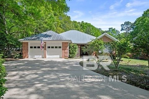 608 Bon Secour Street, Fairhope, AL 36532 - #: 376953