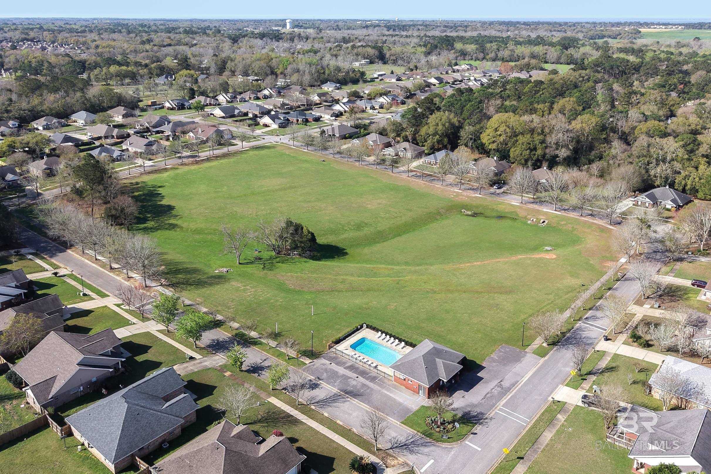 9537 Woolrich Avenue