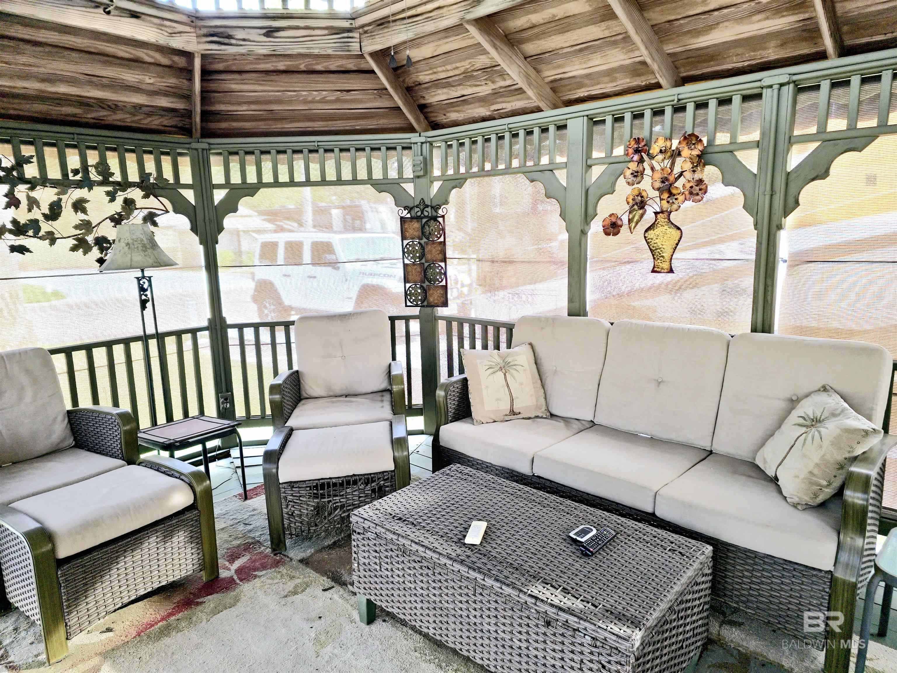 4650 Griffith Marina Road 12