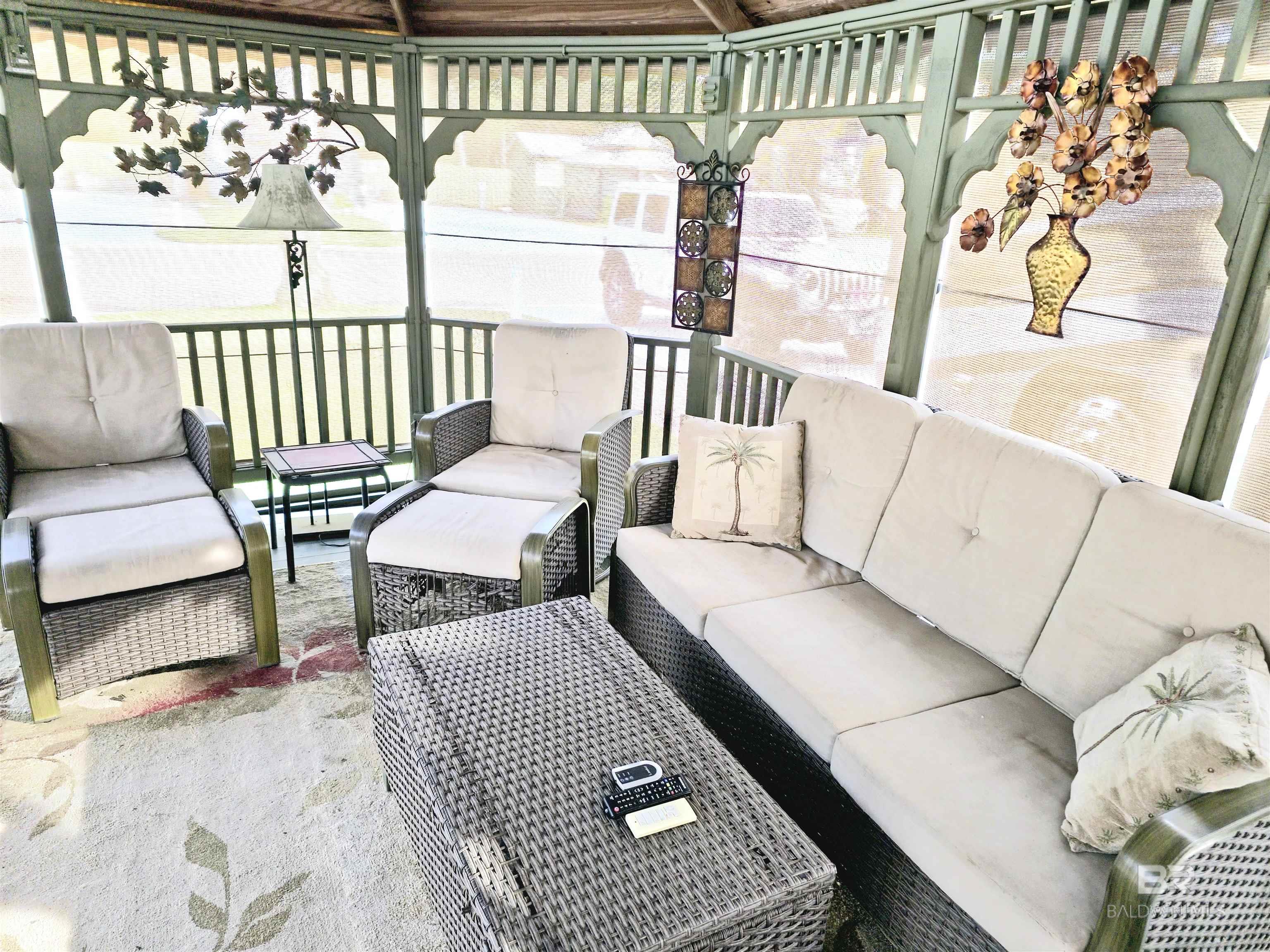 4650 Griffith Marina Road 12