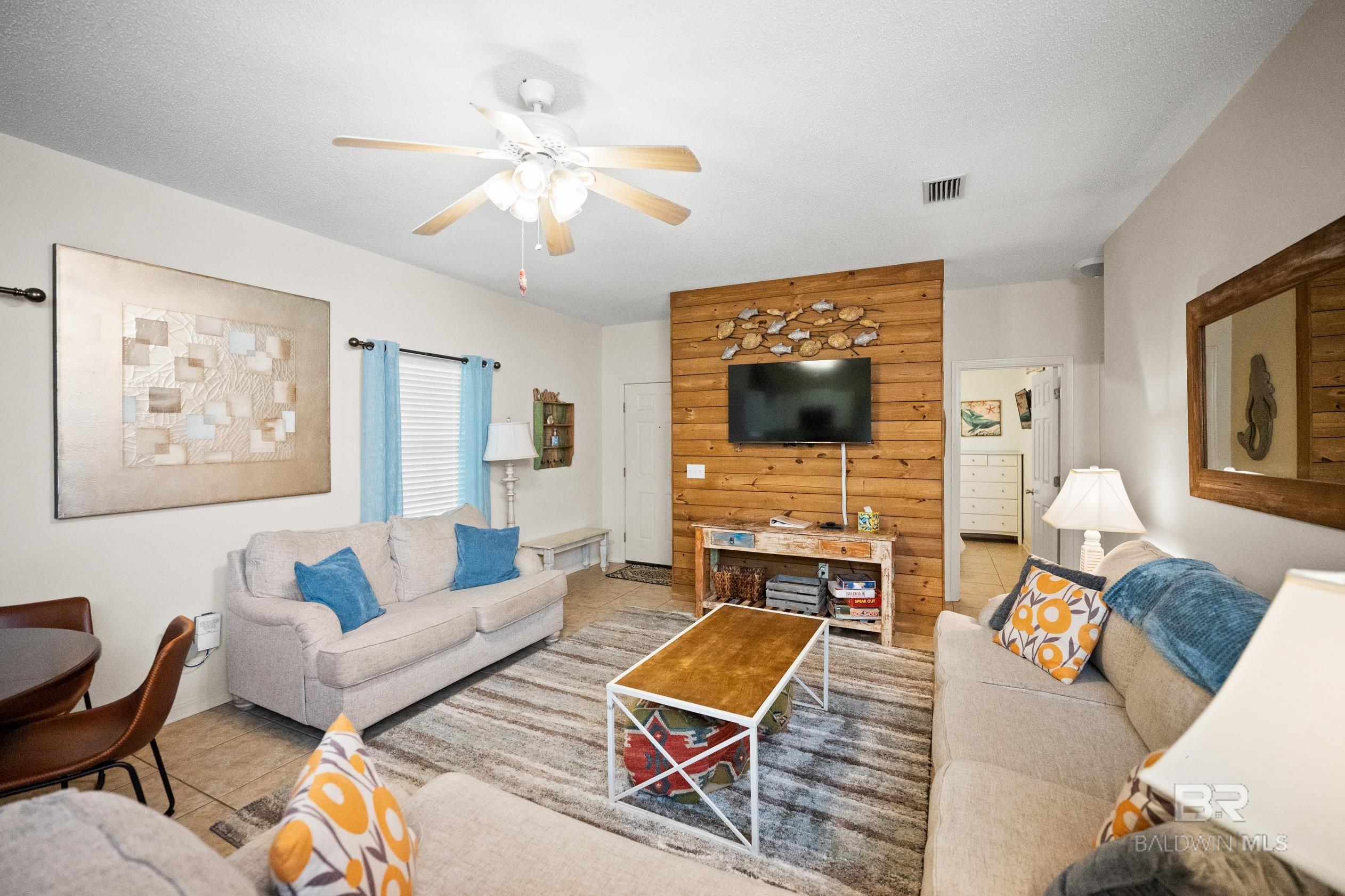 4375-B Lindsey Lane B