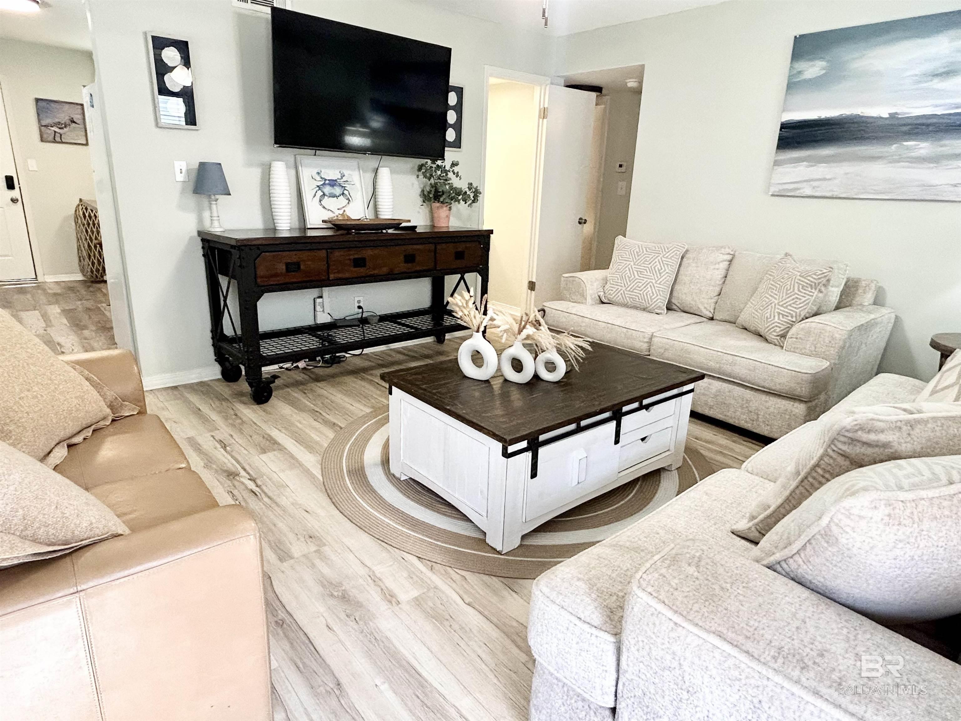 344 E Beach Boulevard 18