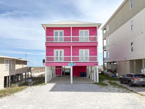 Featured picture for the property 379805