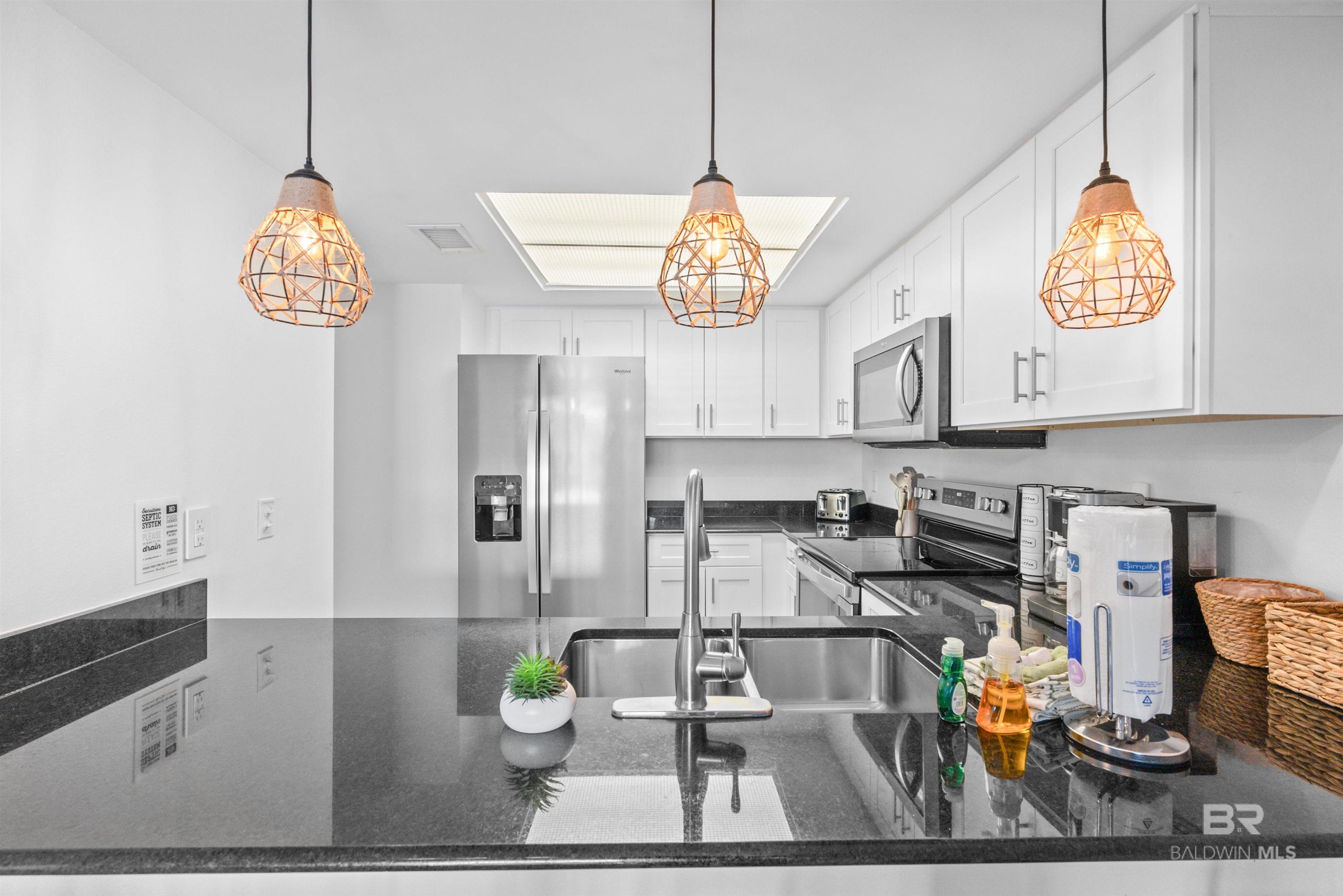 24649 Cross Lane 307