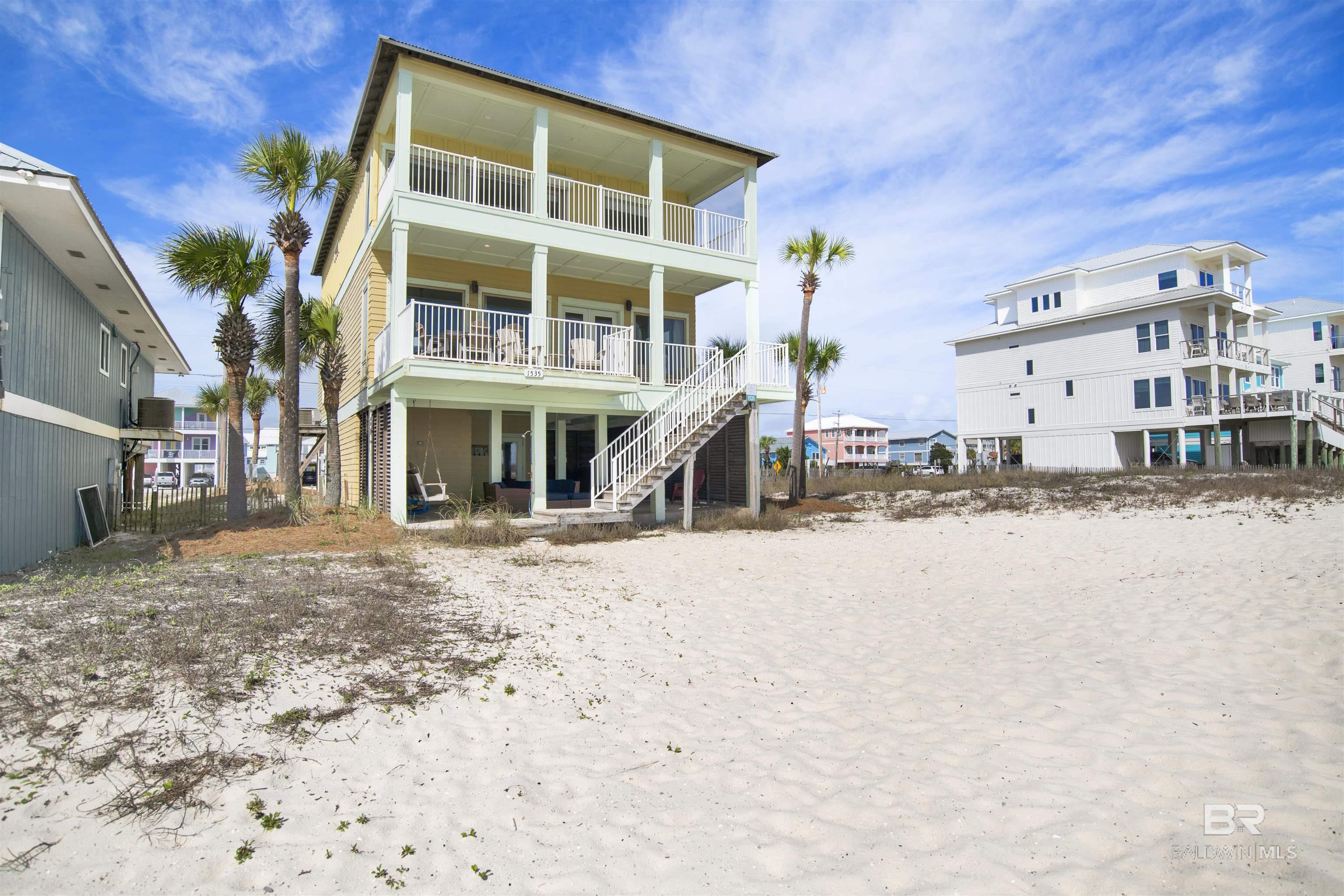 1535 WEST BEACH Boulevard