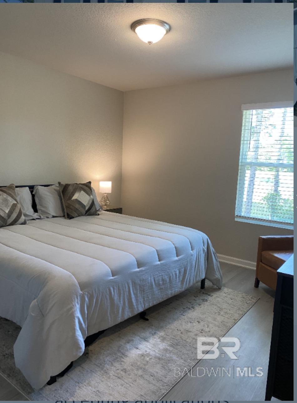 24569 Broken Sound Loop