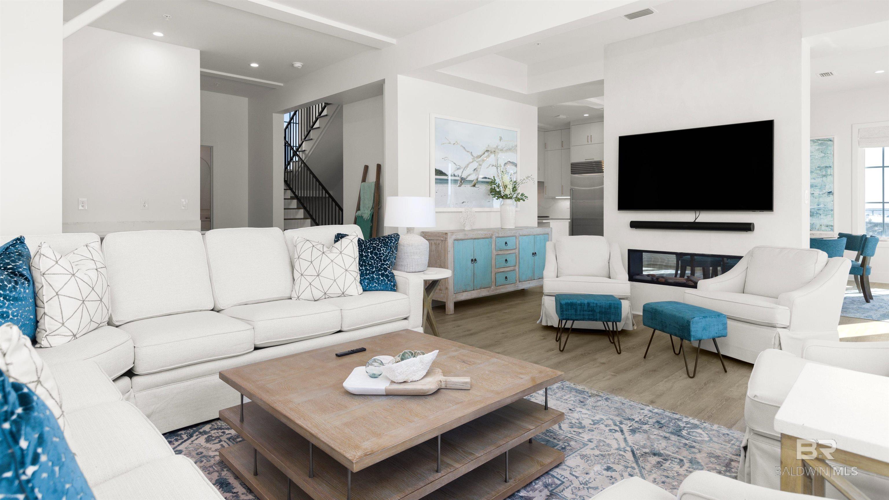 25770 Blufton Avenue