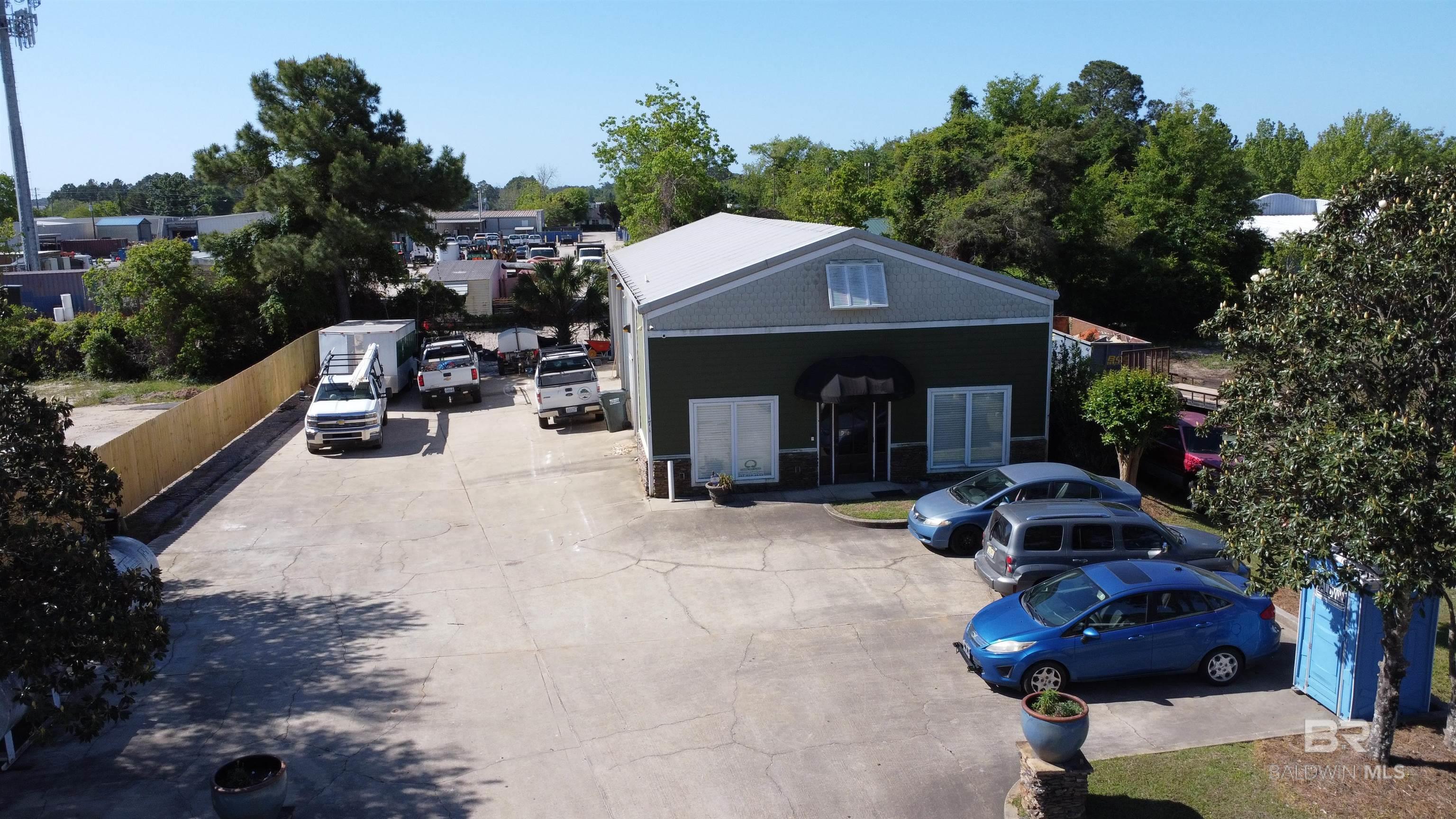 171 Northshore Circle