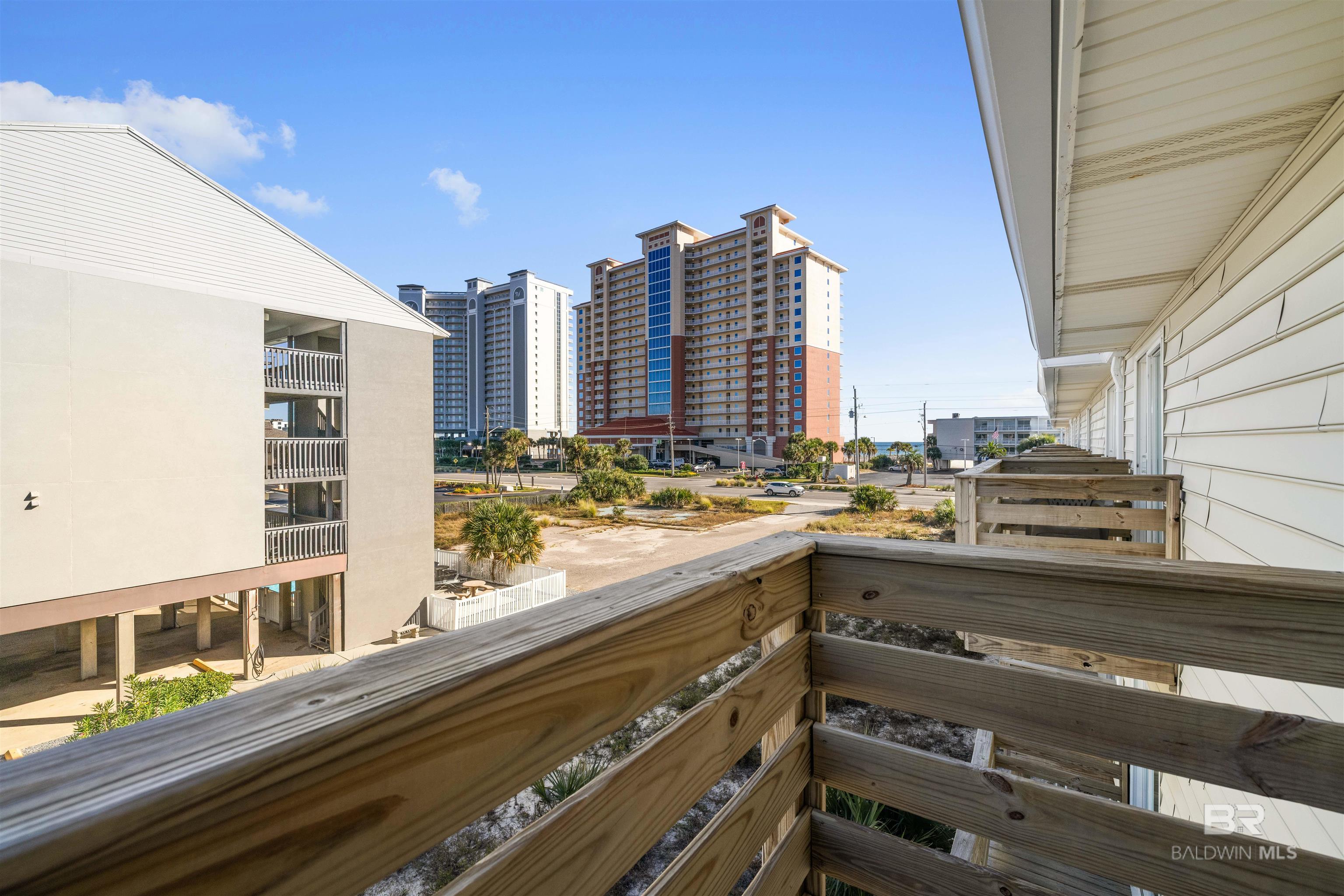 Photo 1 of 25 — 344 E Beach Boulevard 10, Gulf Shores, AL 36542