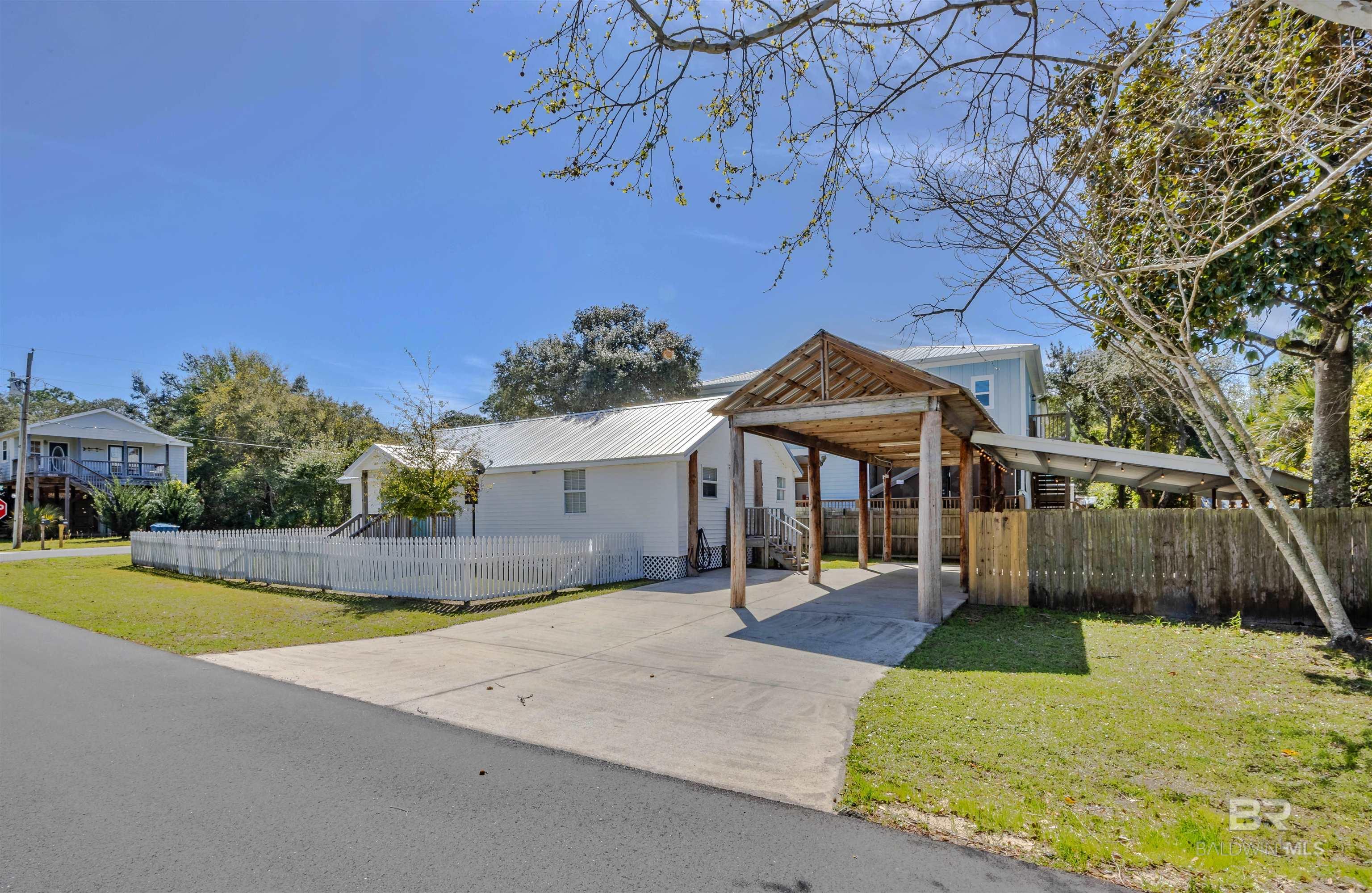 5531 Bear Point Avenue