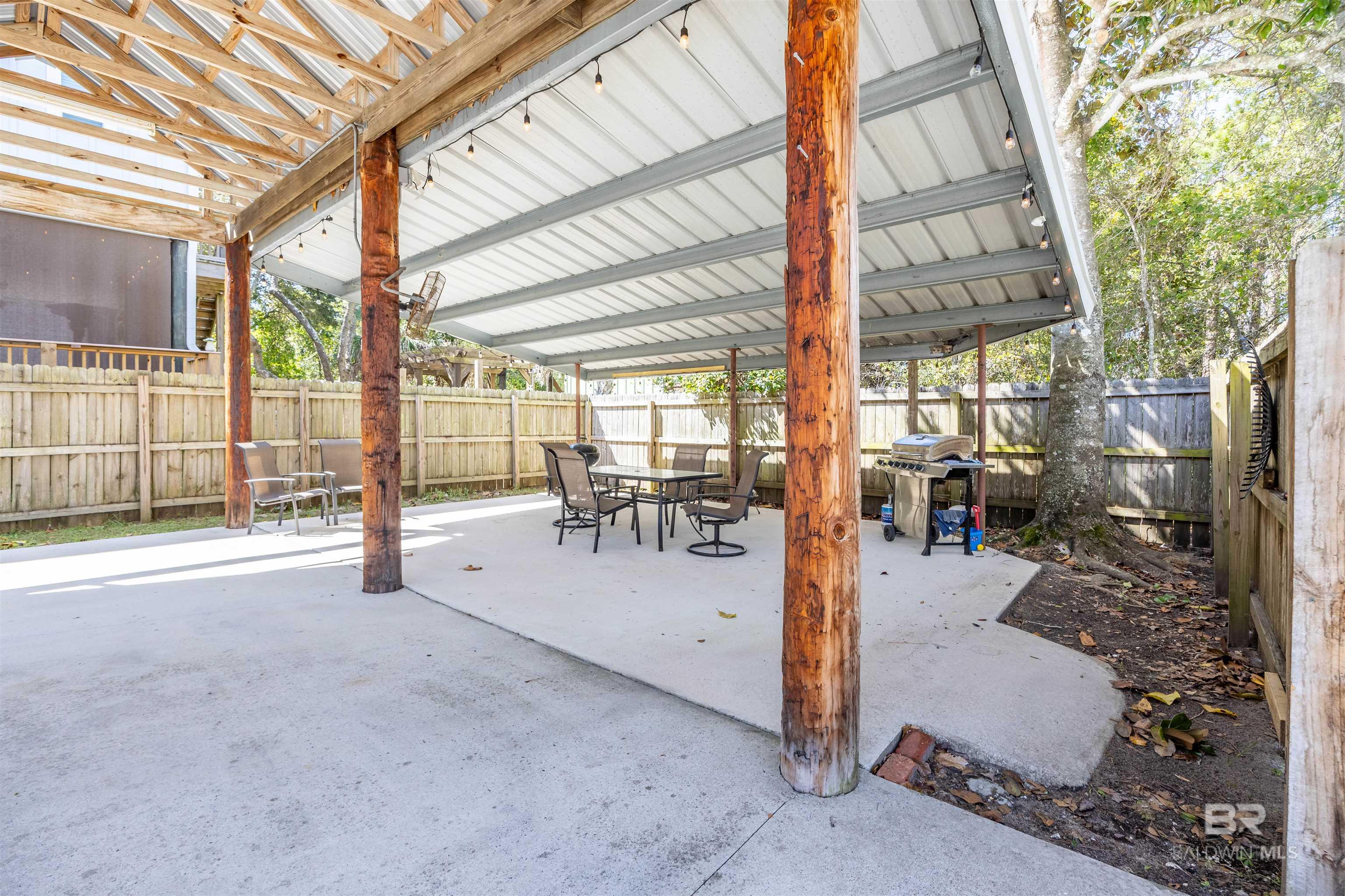 5531 Bear Point Avenue