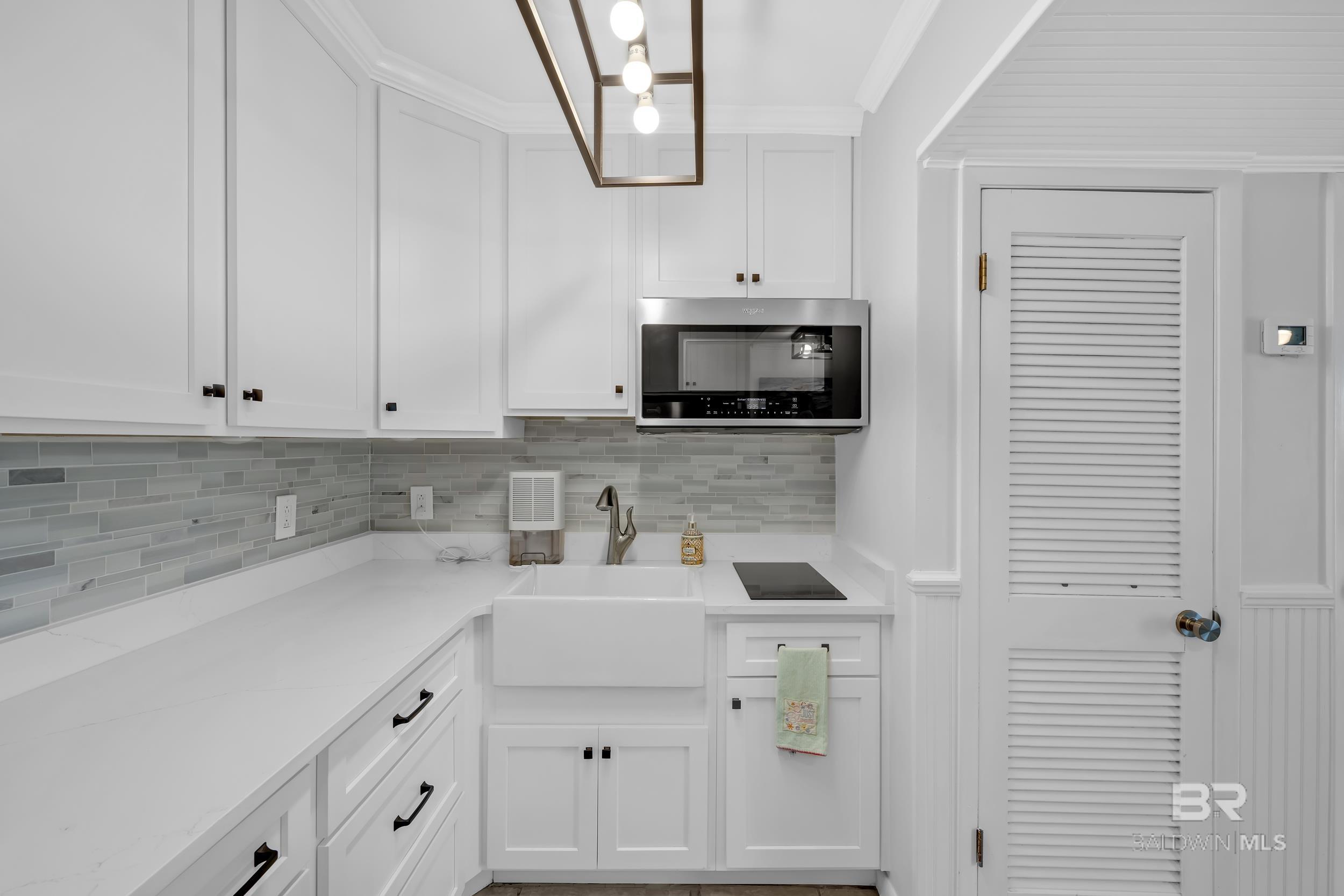 375 Plantation Road 5703