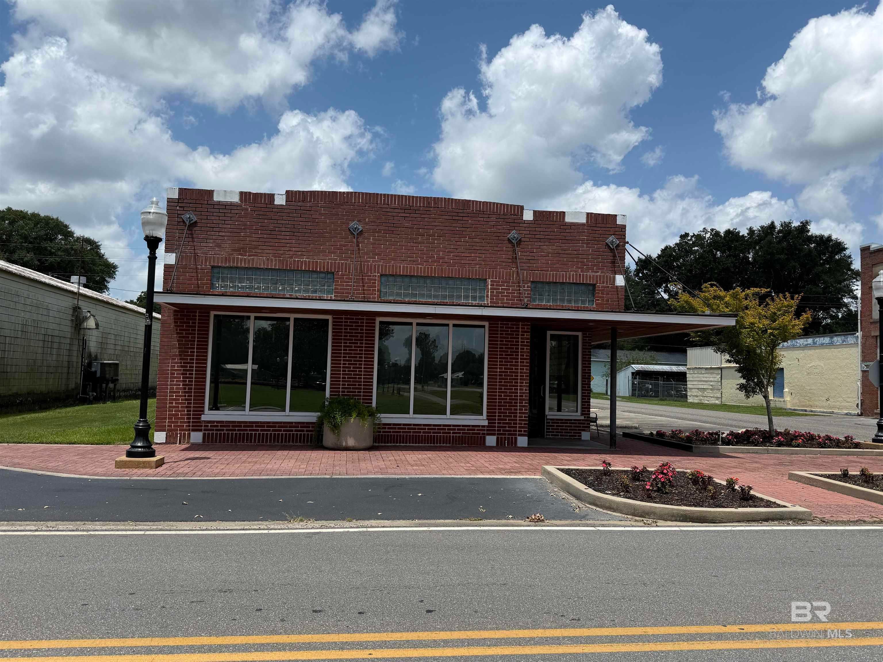 115 1st St, Summerdale, AL 36580