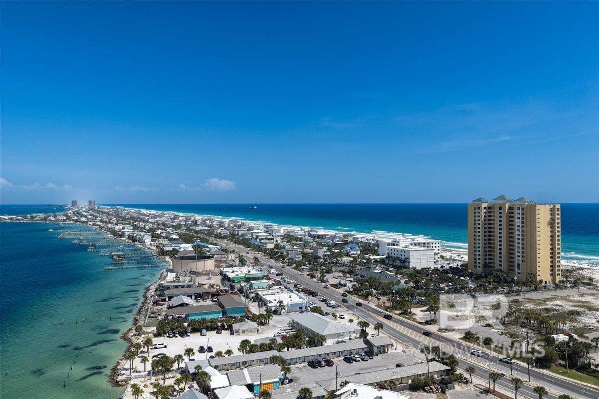 22 Via DeLuna Drive 304