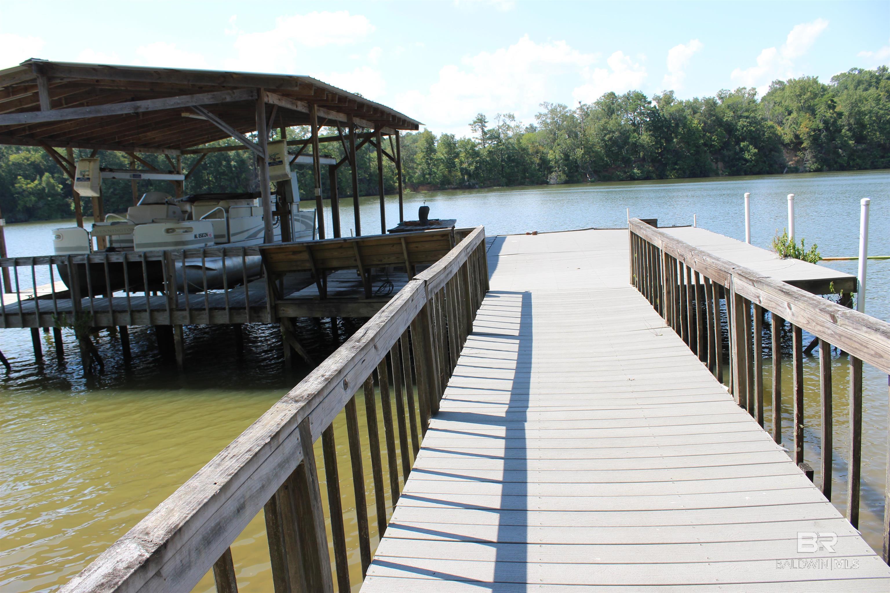 Dock