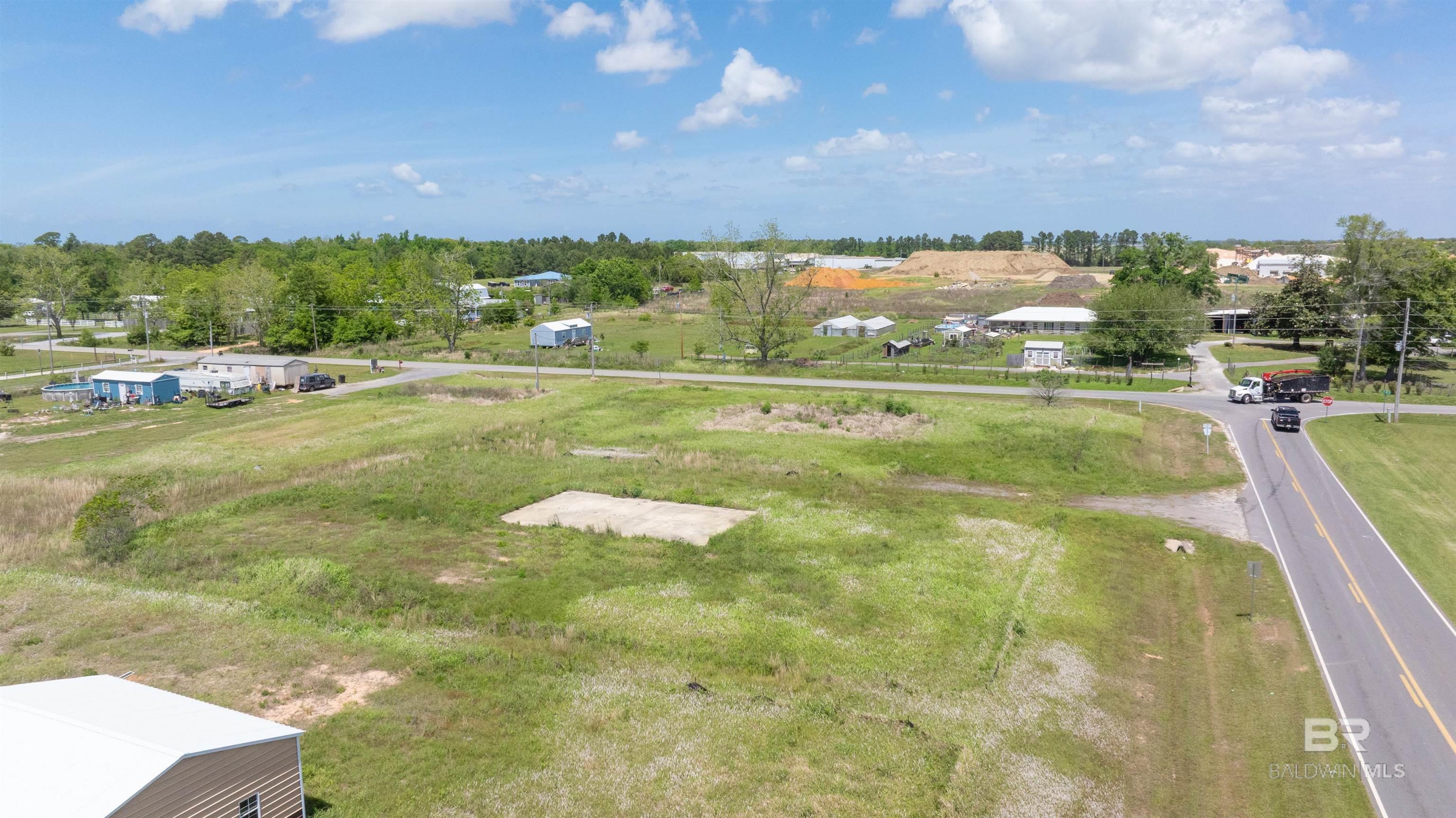 Photo 1 of 4 — 7967 County Road 19, Foley, AL 36535
