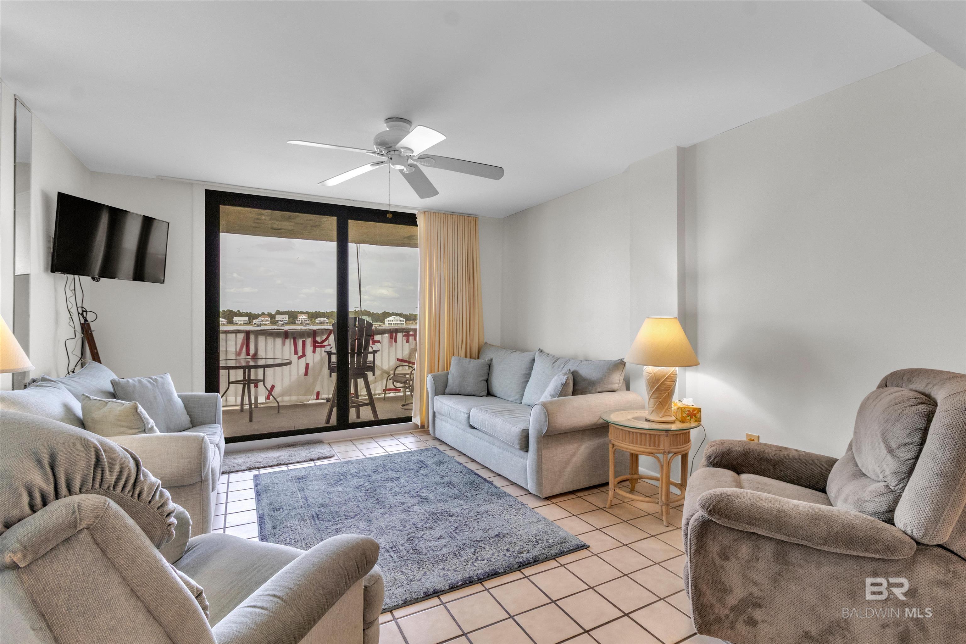 1516 Sandpiper Lane 207