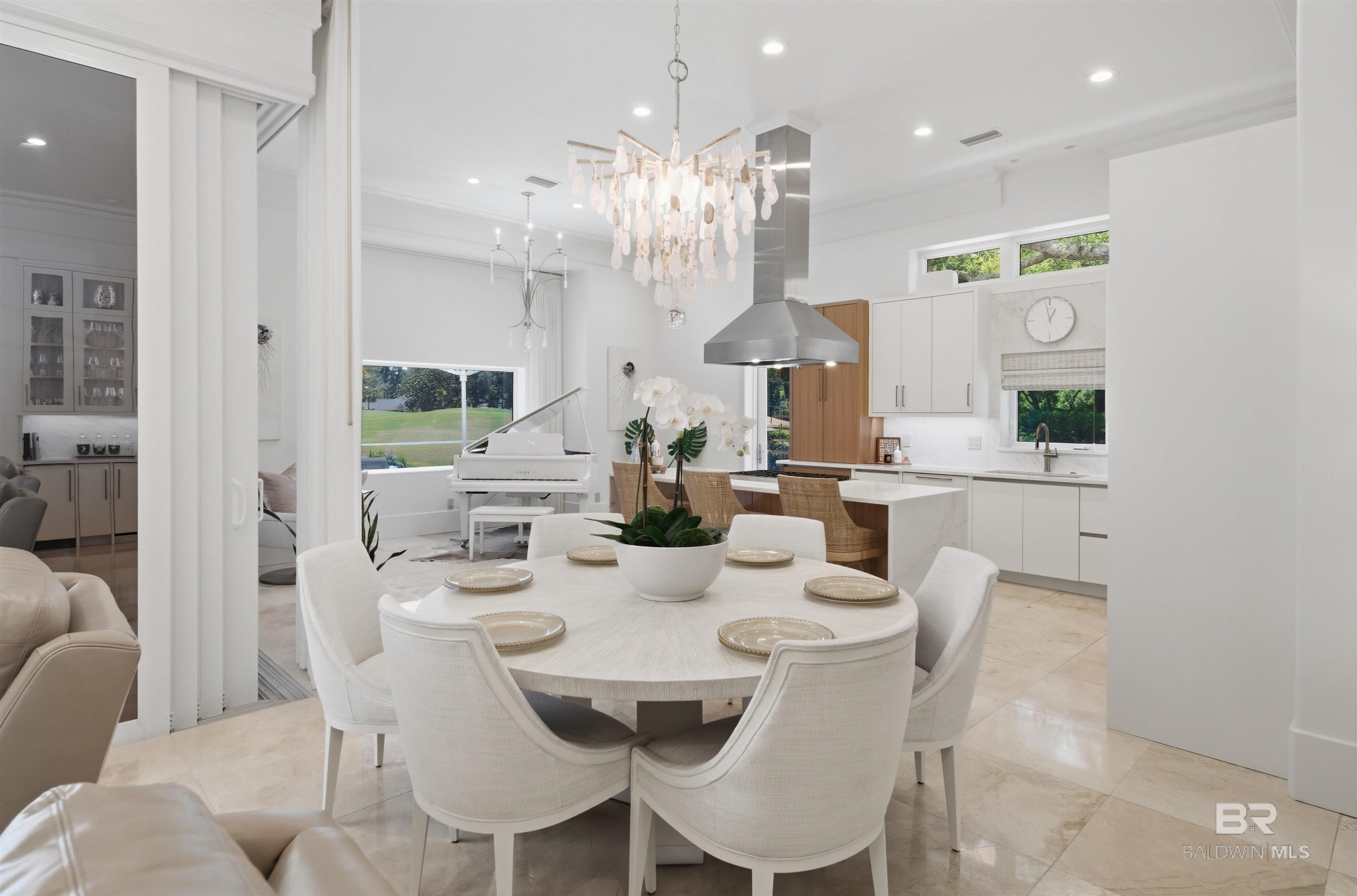 43 Bayside Court