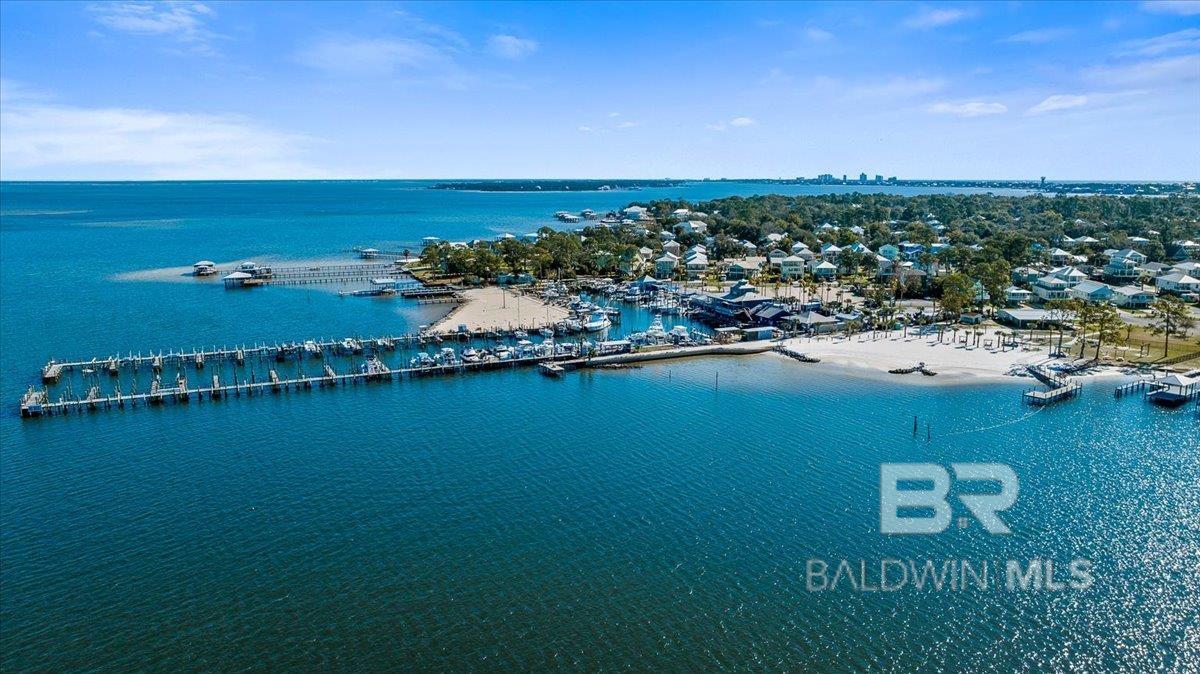 5496 Bay la Launch Avenue