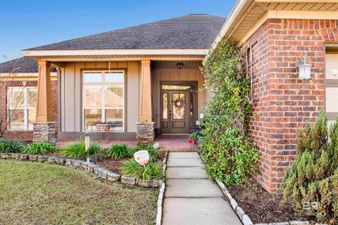 123 Gilbreath Avenue, Fairhope, AL 36532 - #: 372413