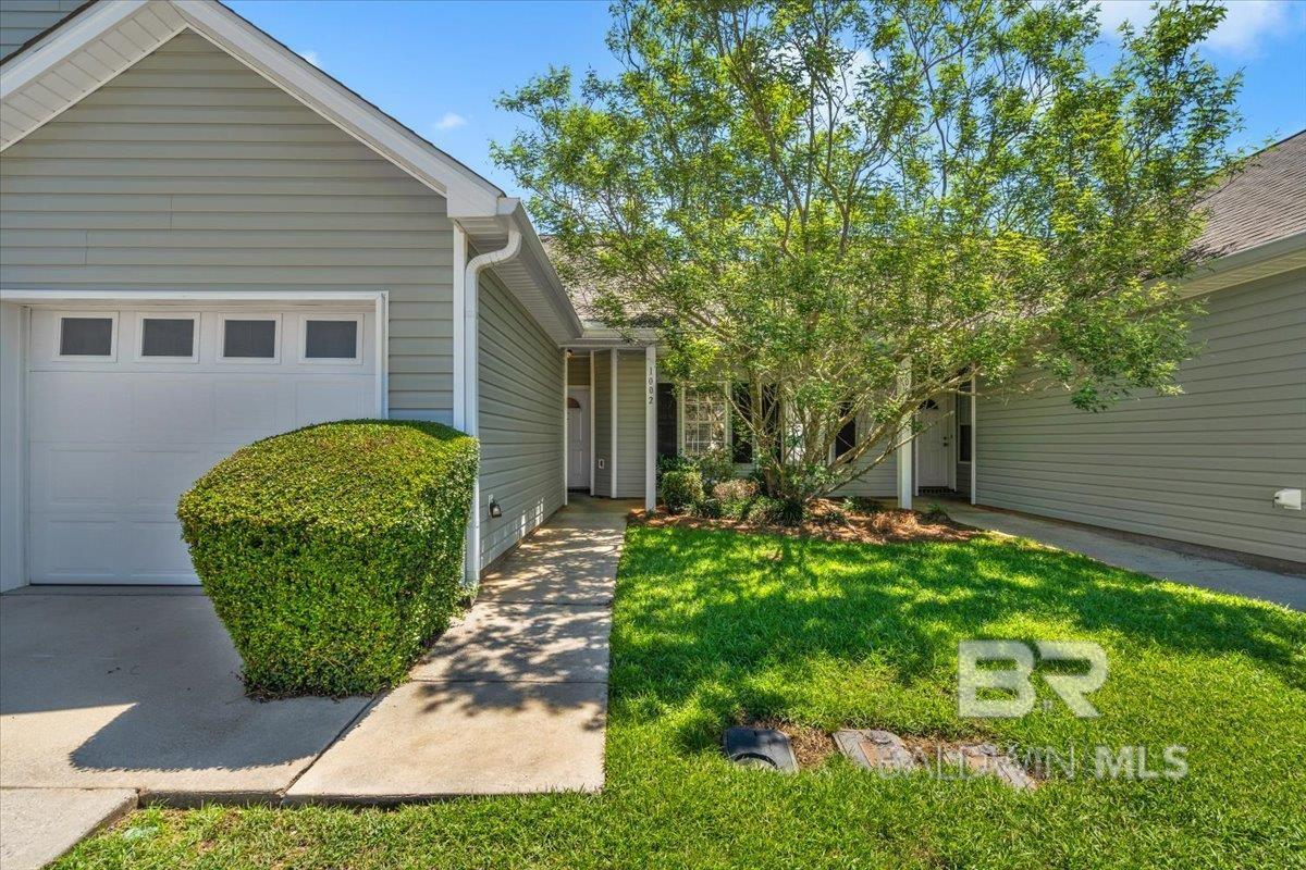 2651 Juniper Street 1002 - Photo 2