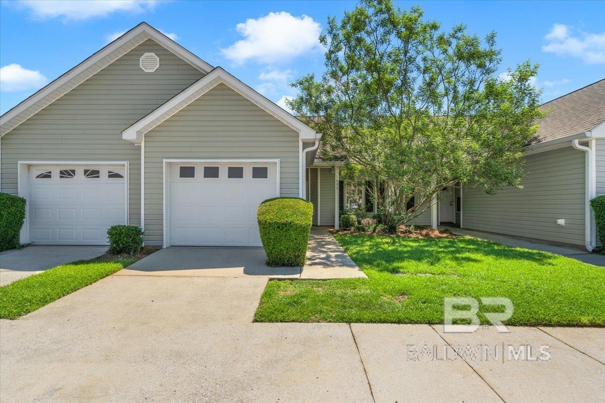 2651 Juniper Street 1002 - Photo 3