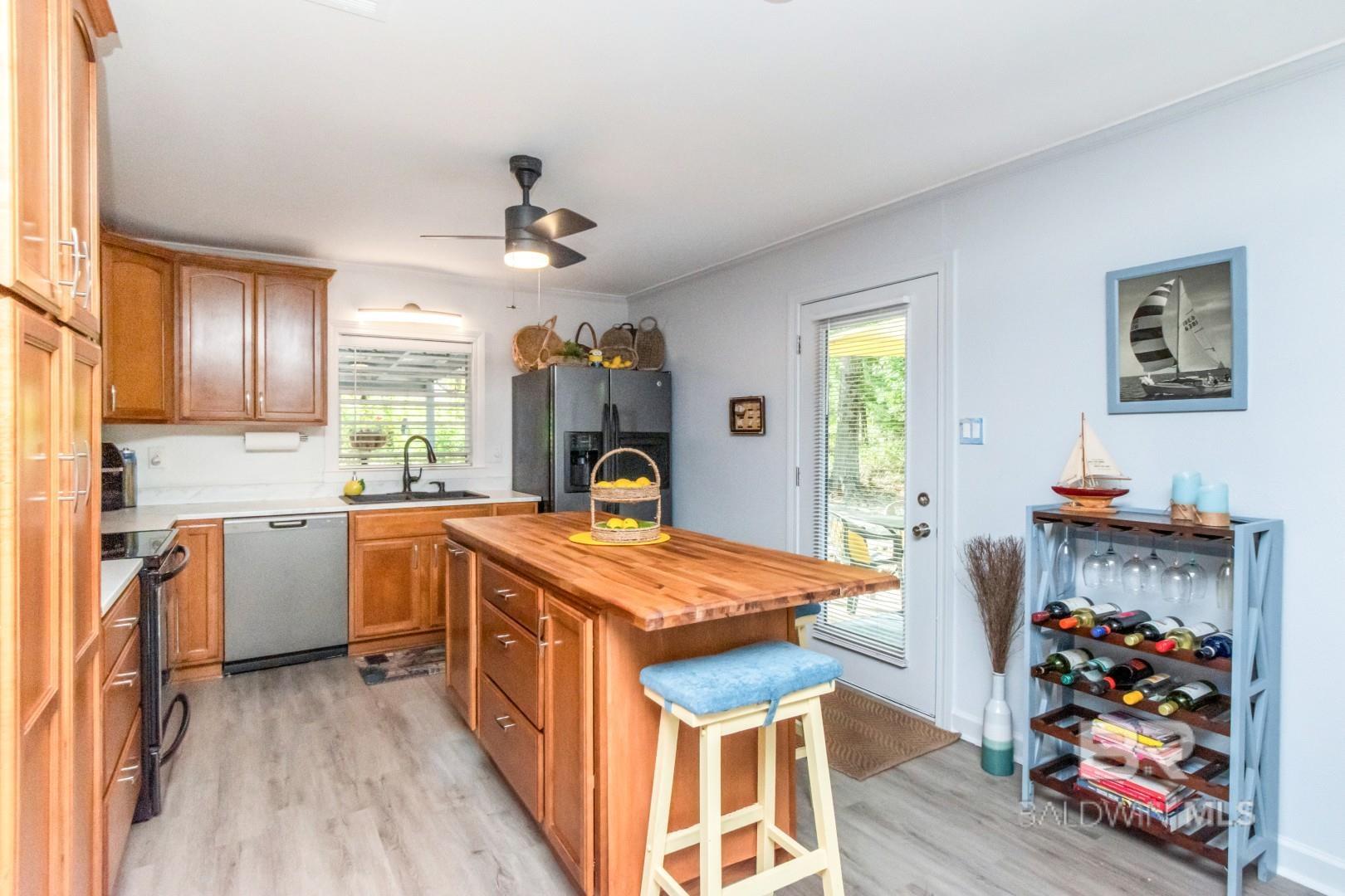 10221 Bay Haven Drive