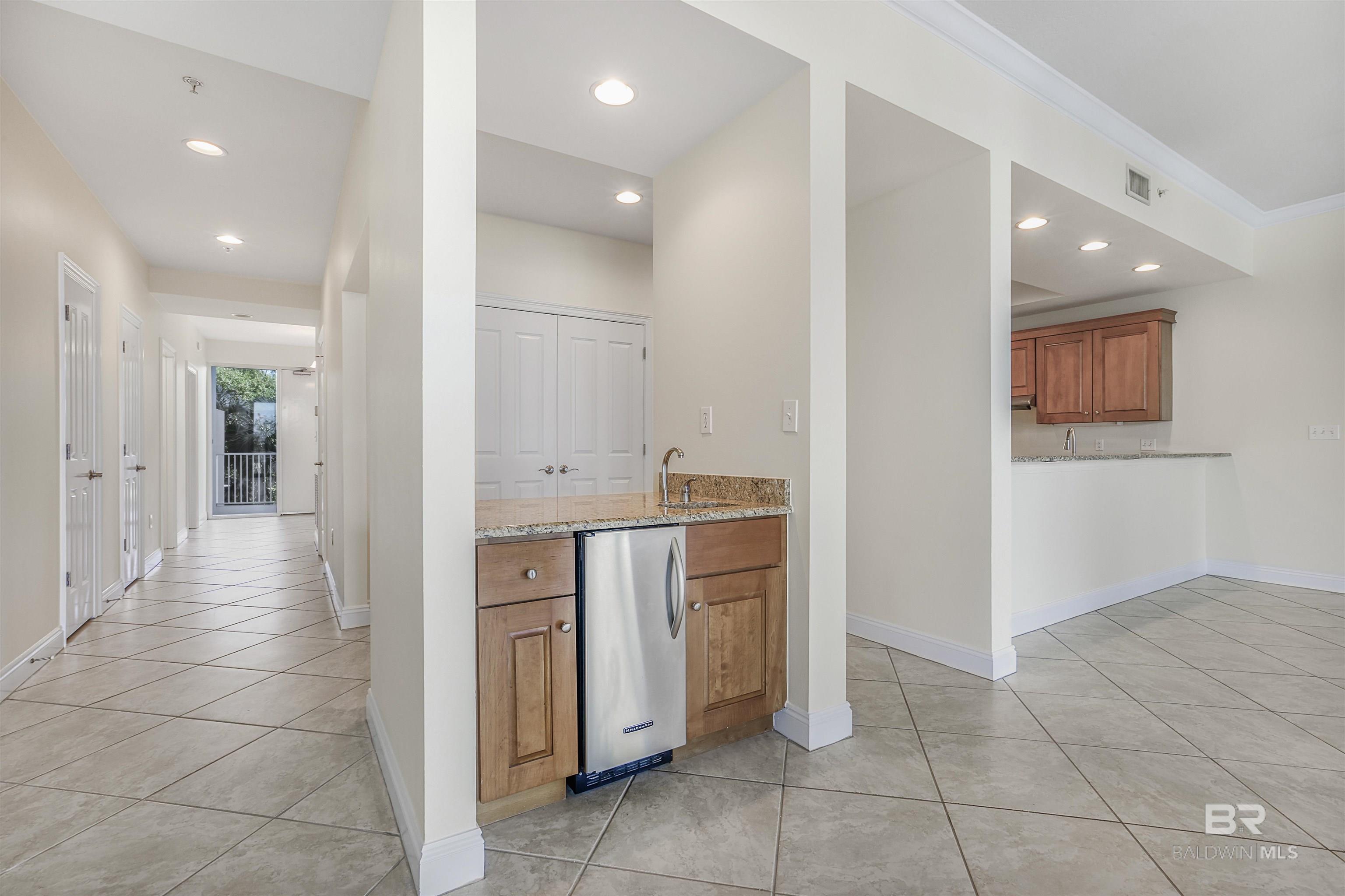 28250 Canal Road 106