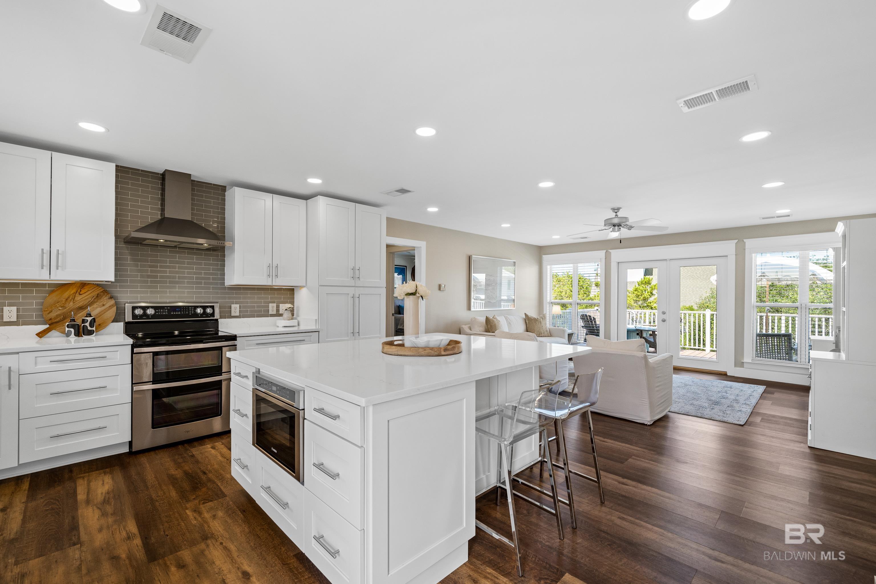3977 Hatteras Cove