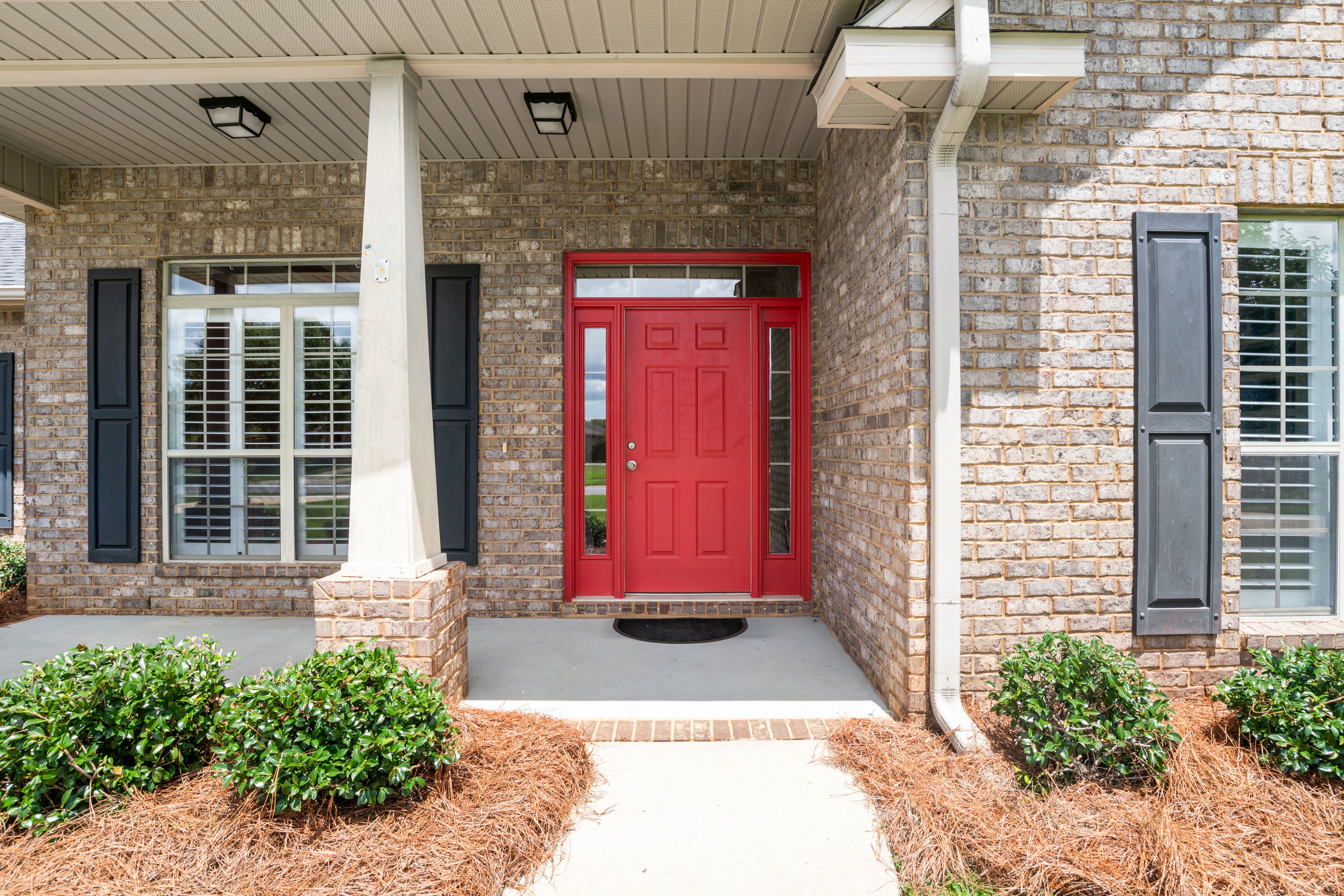 11105 Roanoke Loop