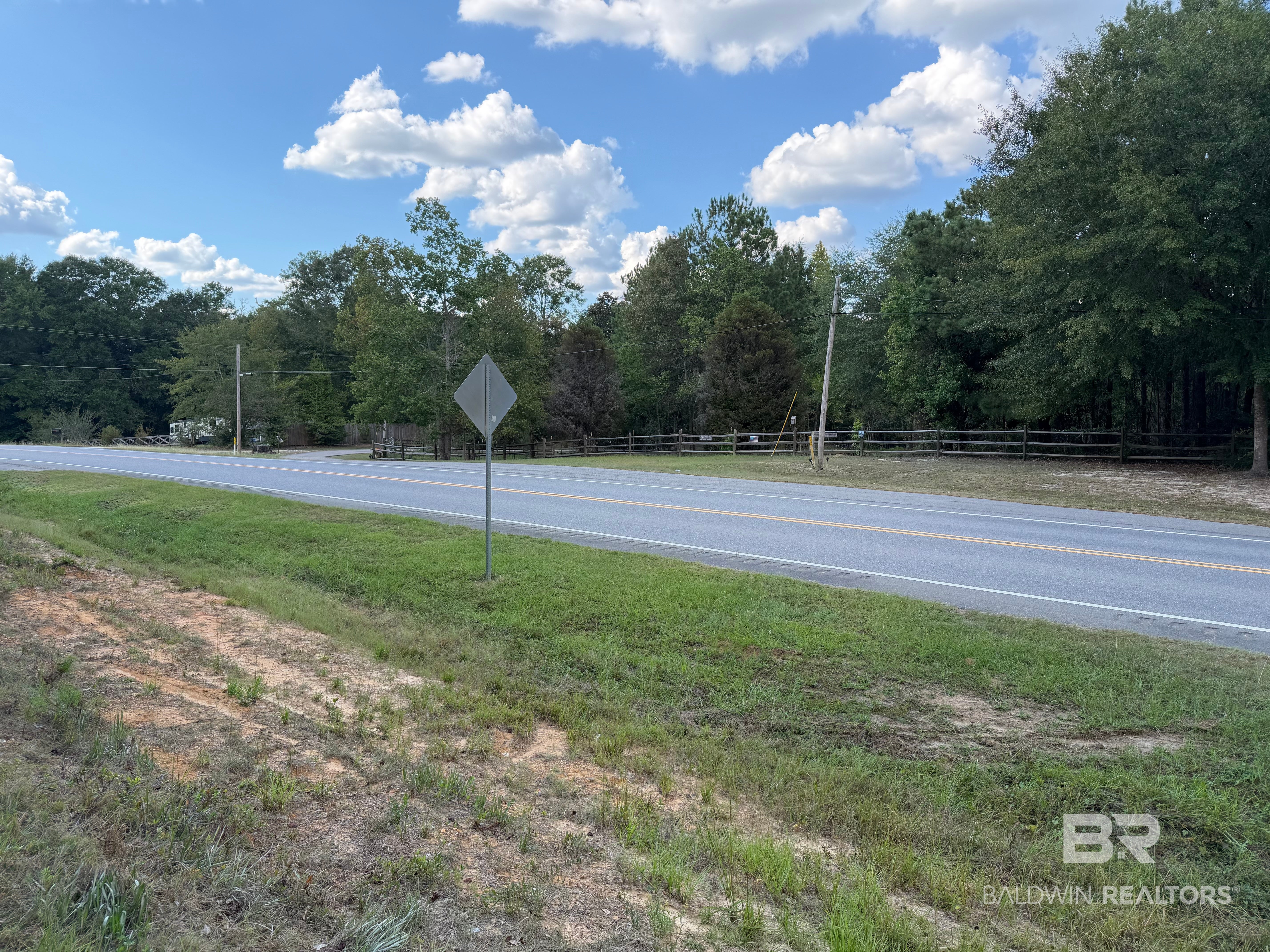 20500-A Block US Hwy 31