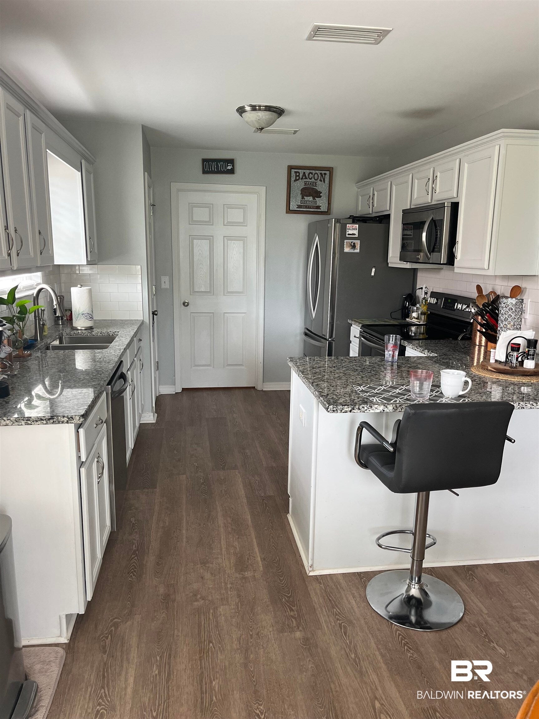 16566 Sugar Loop