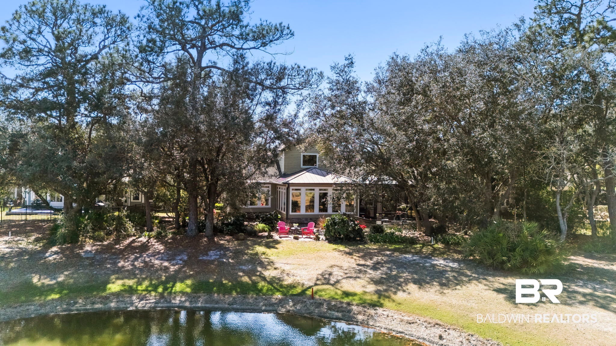 16 Baywalk Dr