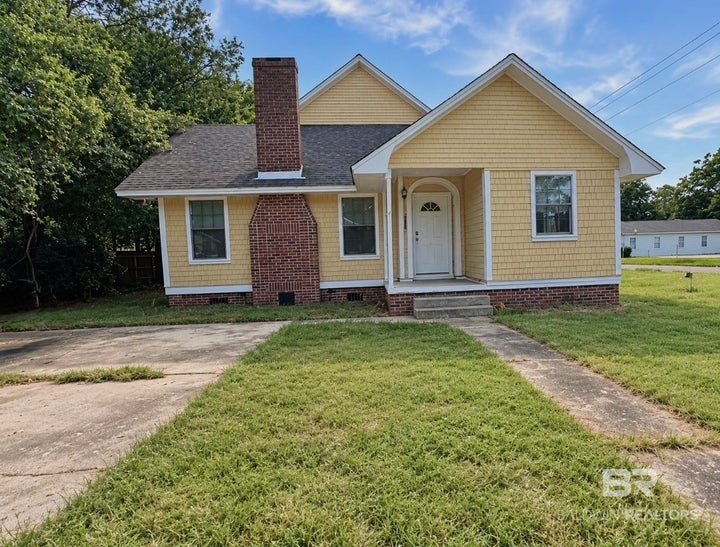 Photo 1 of 19 — 200 5th Avenue, Atmore, AL 36502