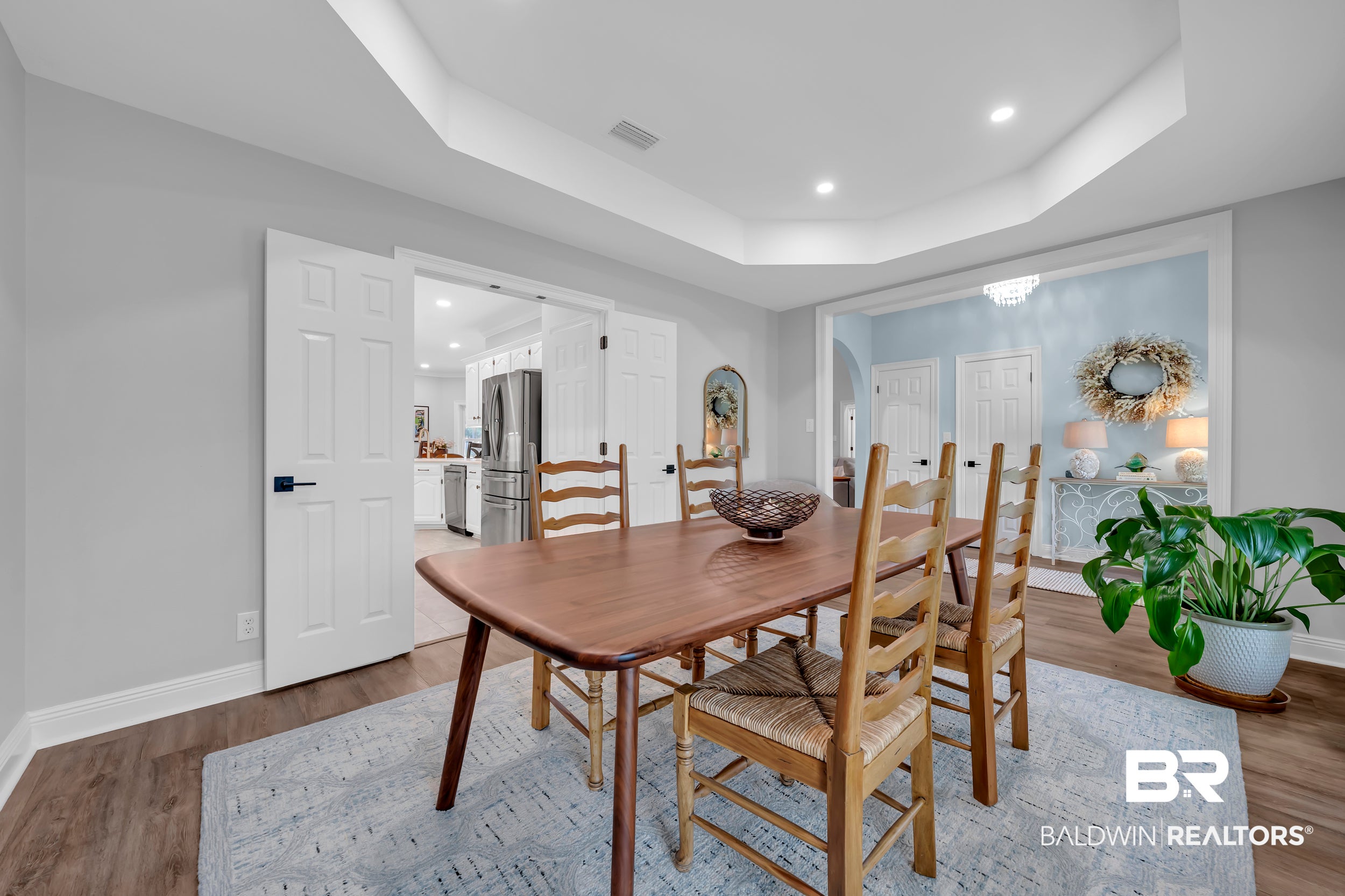 8087 Bay View Drive