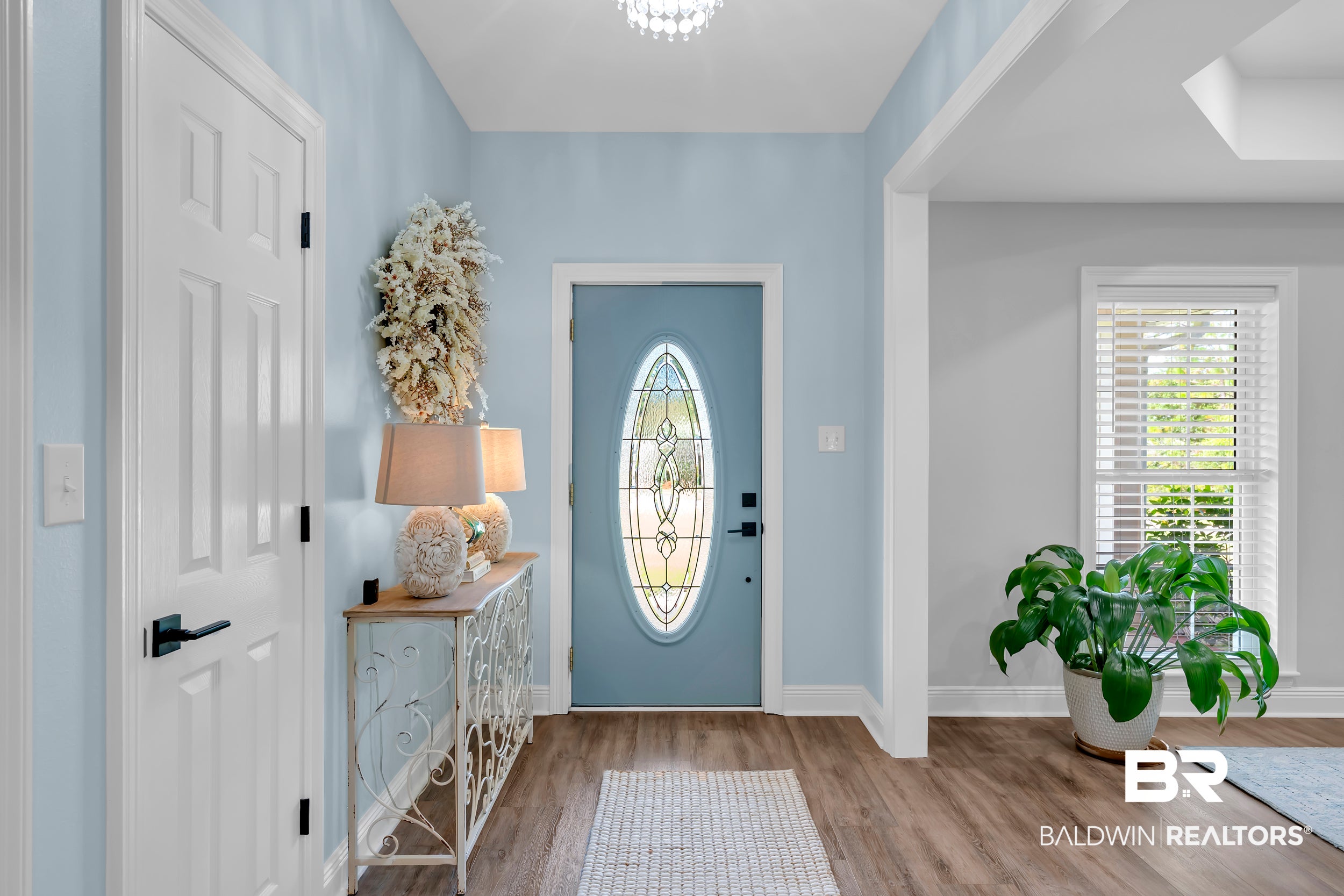 8087 Bay View Drive