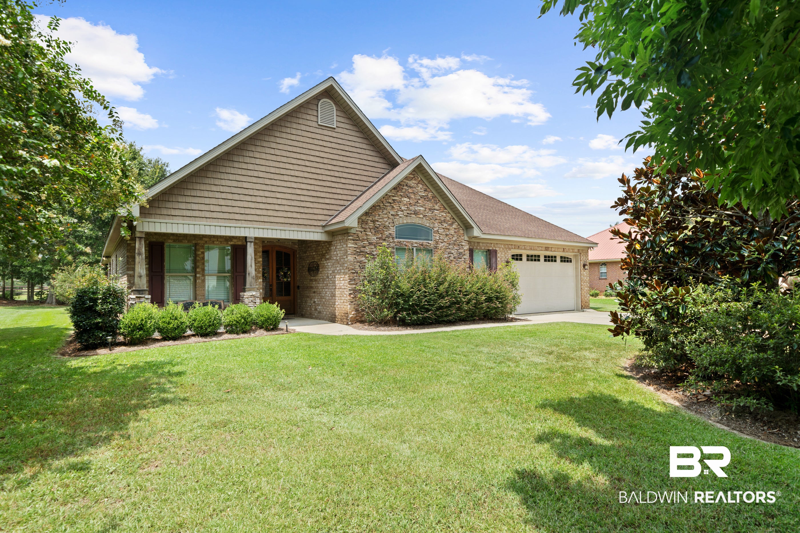 9245 Clubhouse Dr
