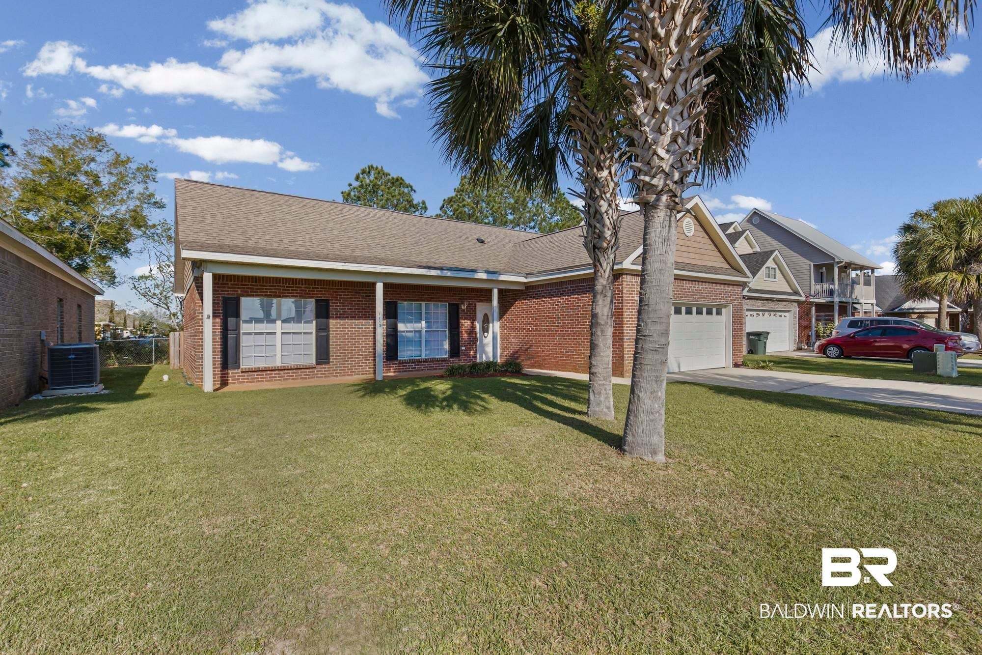 1153 Sloane Cove