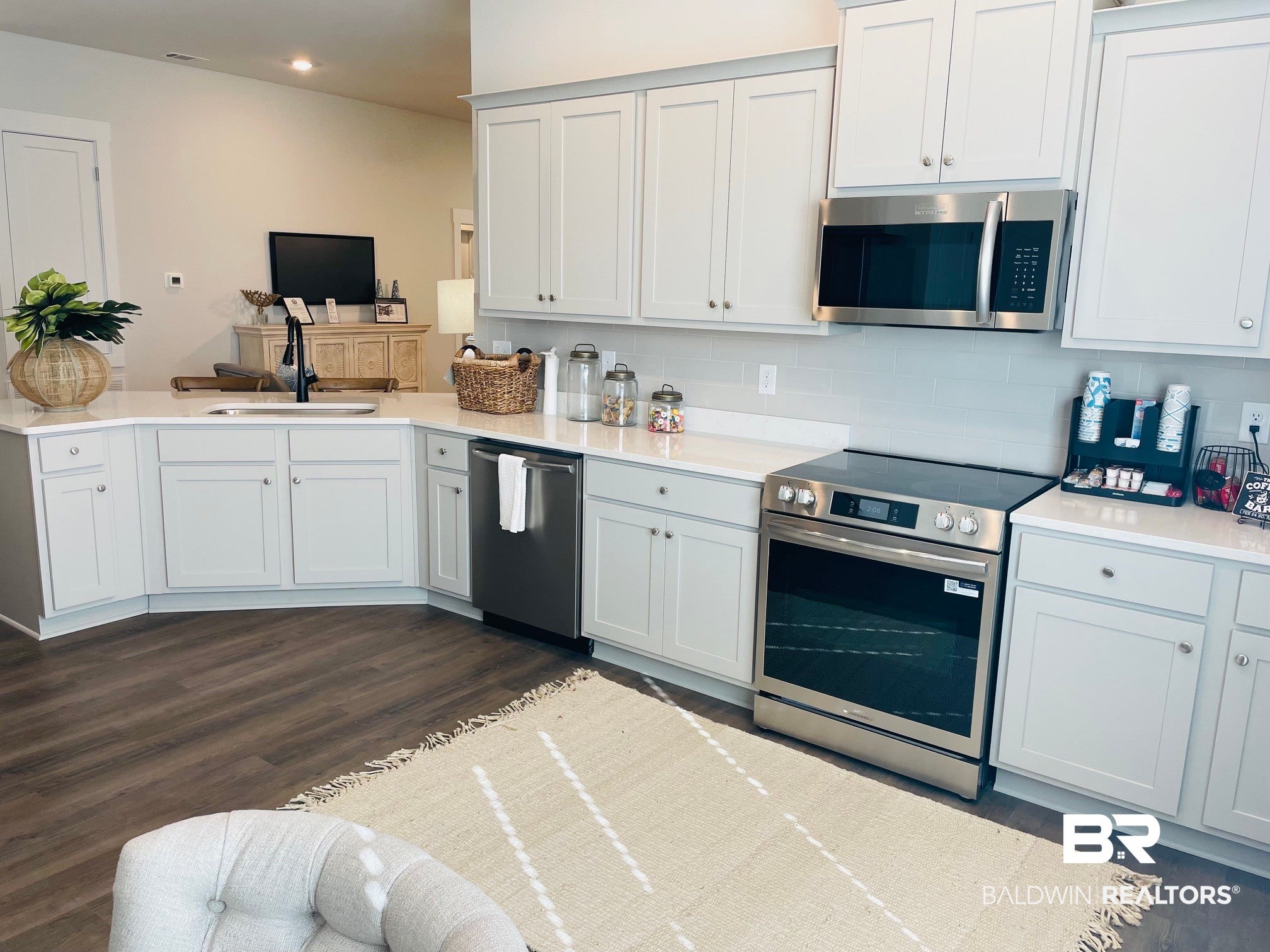 8861 Serama Drive