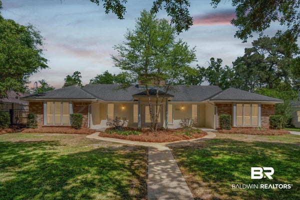 3724 CLARIDGE RD S, MOBILE, AL 36608 - Image 186c8d68832e6ad9b6cd9850bb2fc320/2482855013