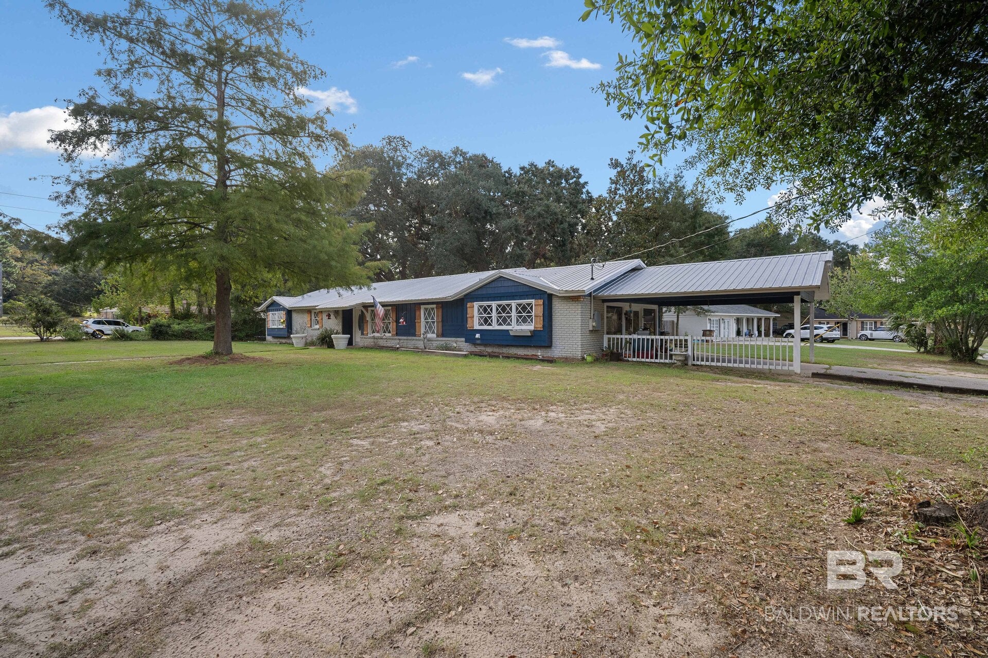 5009 Chaucer Drive