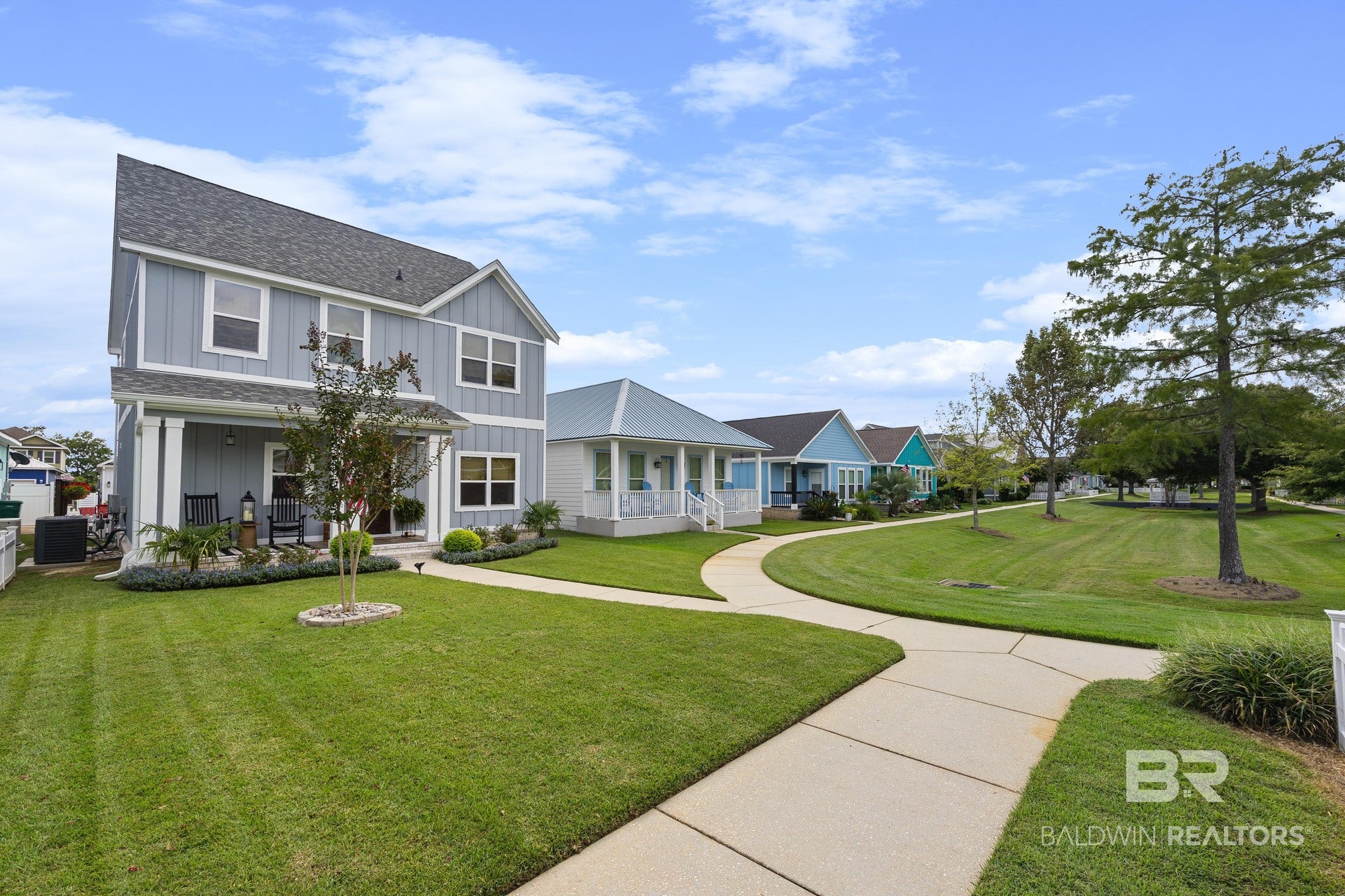 1051 Sunnybell Lane